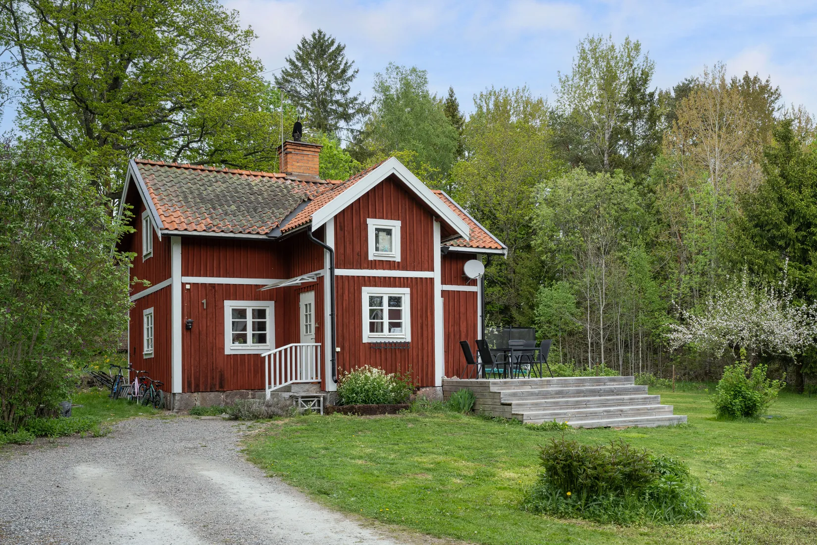 Gård/Skog, Rosenberg 3, Slottsbrinken, Strängnäs