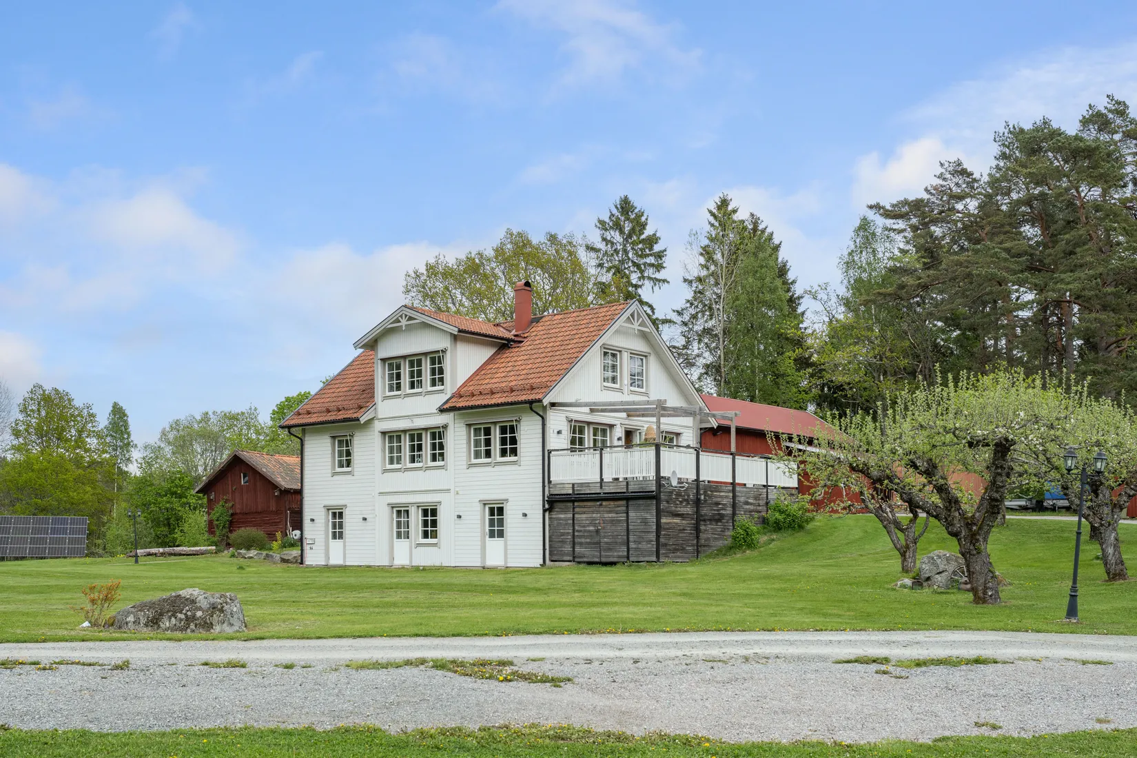 Gård/Skog, Rosenberg 3, Slottsbrinken, Strängnäs