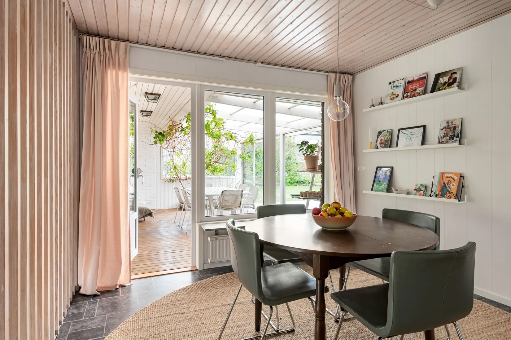Villa, Kummingränd 4, Mantorp, Vasa, Mjölby