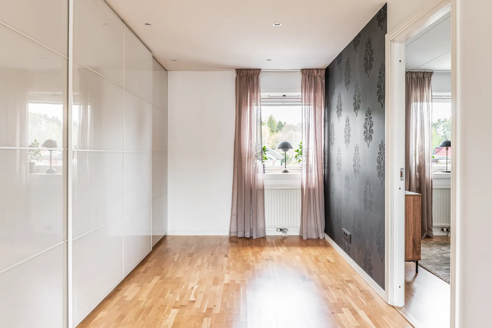Villa, Radhus, Svartskogsvägen 21, Svartbäcken, Haninge