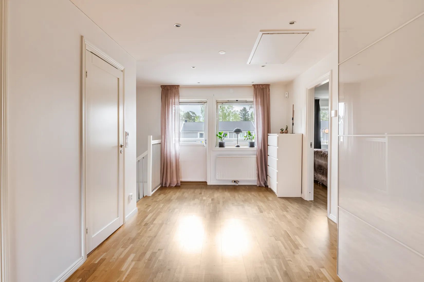 Villa, Radhus, Svartskogsvägen 21, Svartbäcken, Haninge