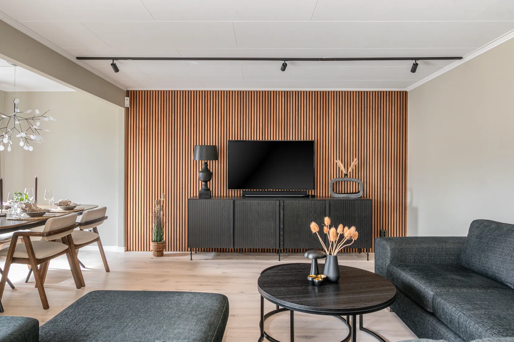 Villa, Radhus, Svartskogsvägen 21, Svartbäcken, Haninge