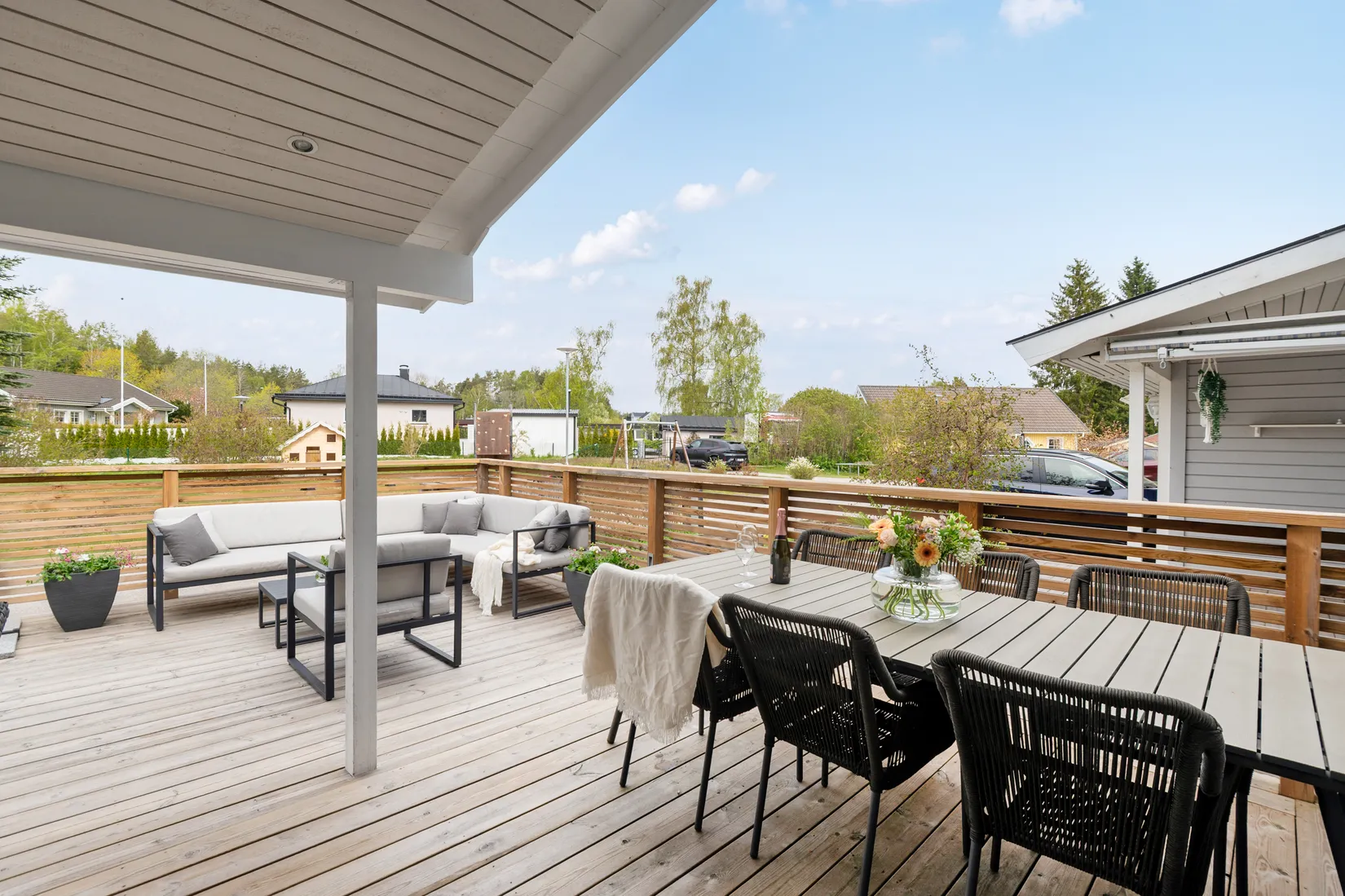 Villa, Radhus, Svartskogsvägen 21, Svartbäcken, Haninge