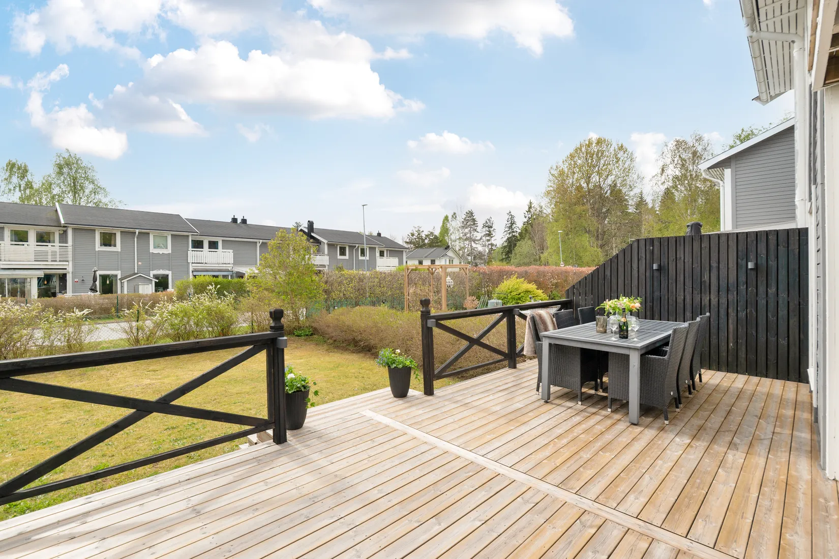 Villa, Radhus, Svartskogsvägen 21, Svartbäcken, Haninge