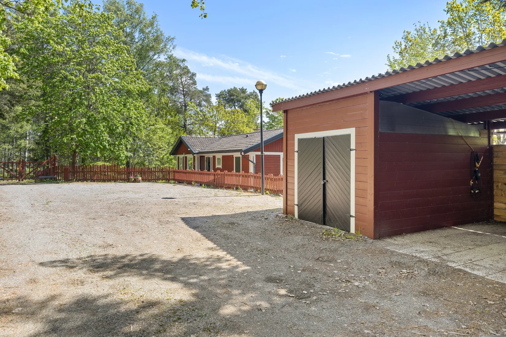 Villa, Hjälstaleden 1, Kivinge, Håbo