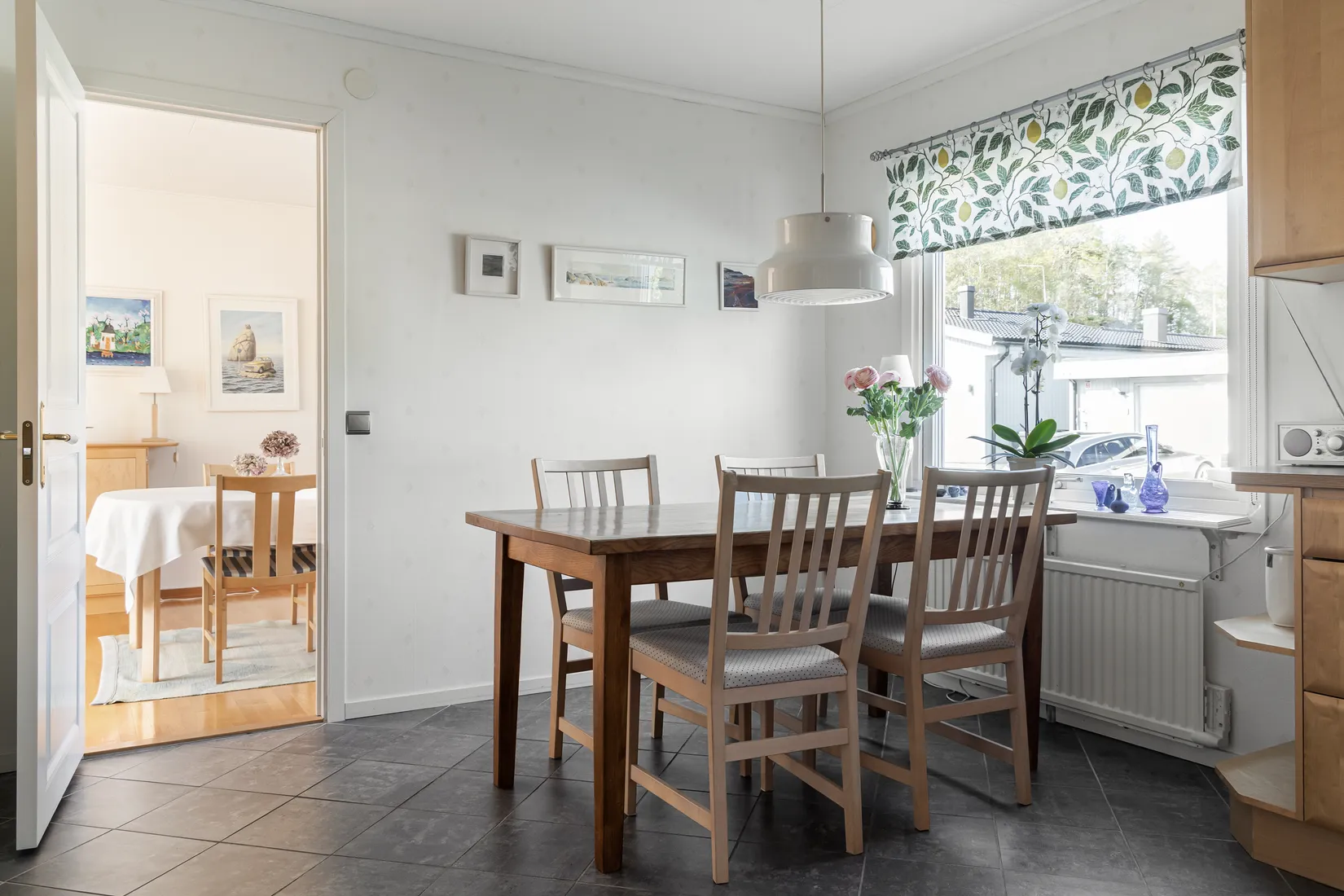 Villa, Radhus, Mor Annas Väg 22, Kållered - Hallen, Mölndal