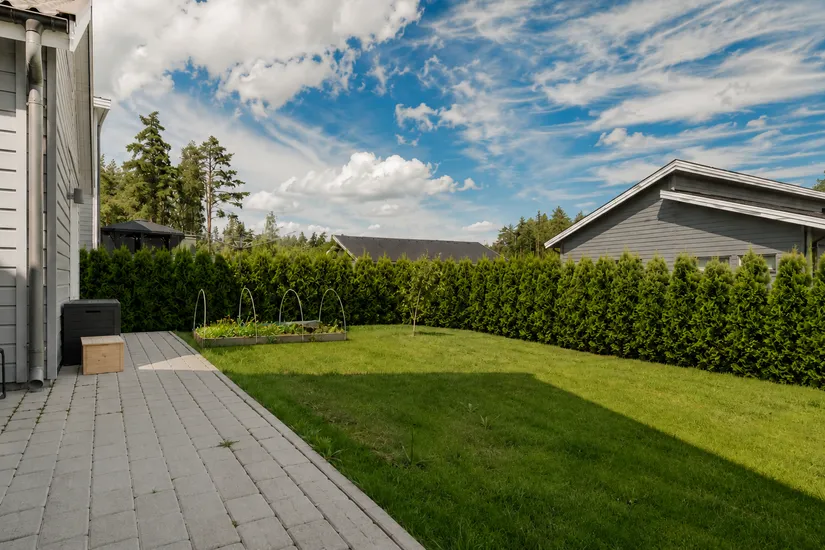 Radhus, Lillmossvägen 10B, Norrboda - Kungsängen, Upplands-Bro