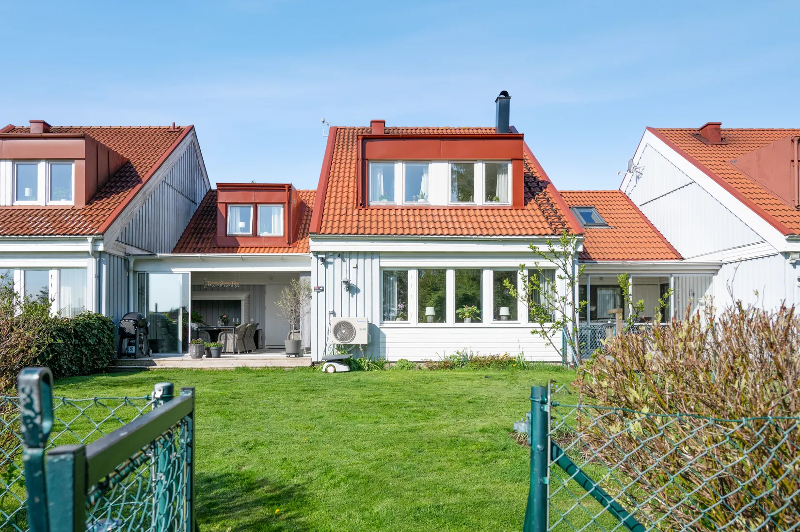 Villa, Radhus, Mantalsvägen 3, Furulund, Partille
