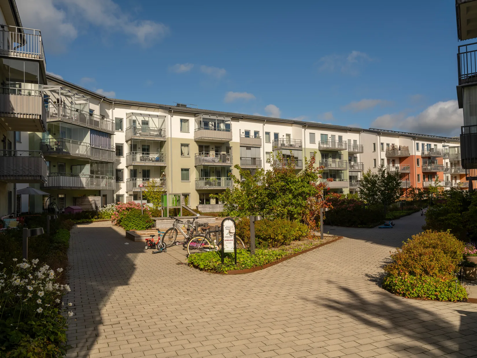 Bostadsrätt, Krögers Promenad 17, Silverdal, Sollentuna