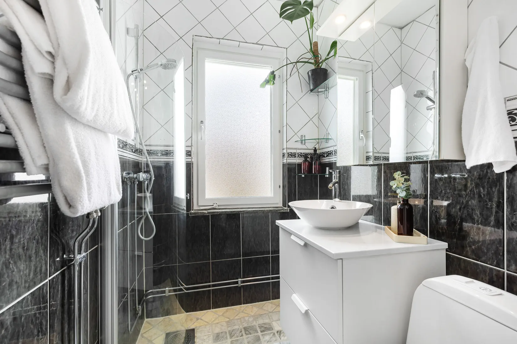 Bostadsrätt, Tingstugatan 33B, Tingstugatan, Strängnäs