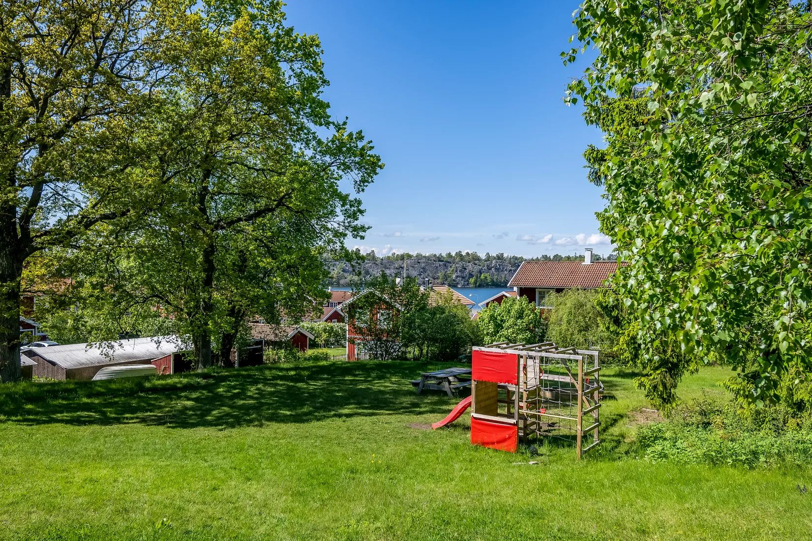 Villa, Radhus, Vikgatan 9B, Nynäshamn