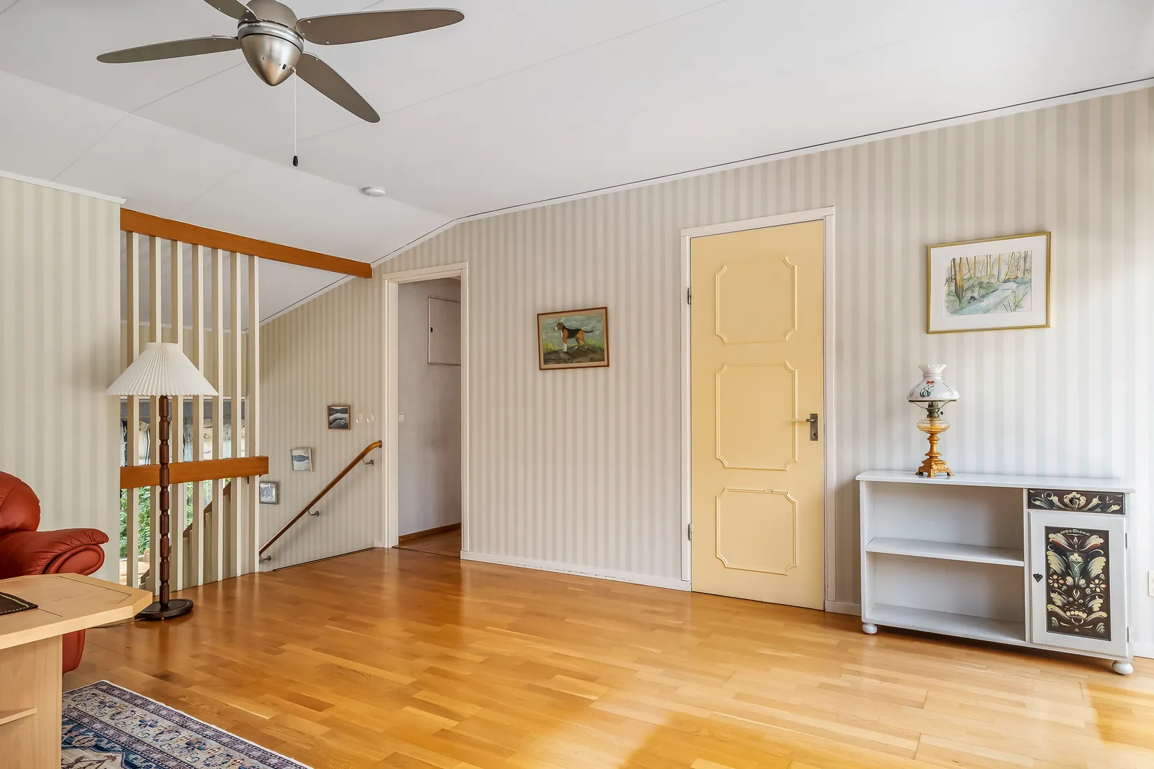 Villa, Radhus, Vikgatan 9B, Nynäshamn
