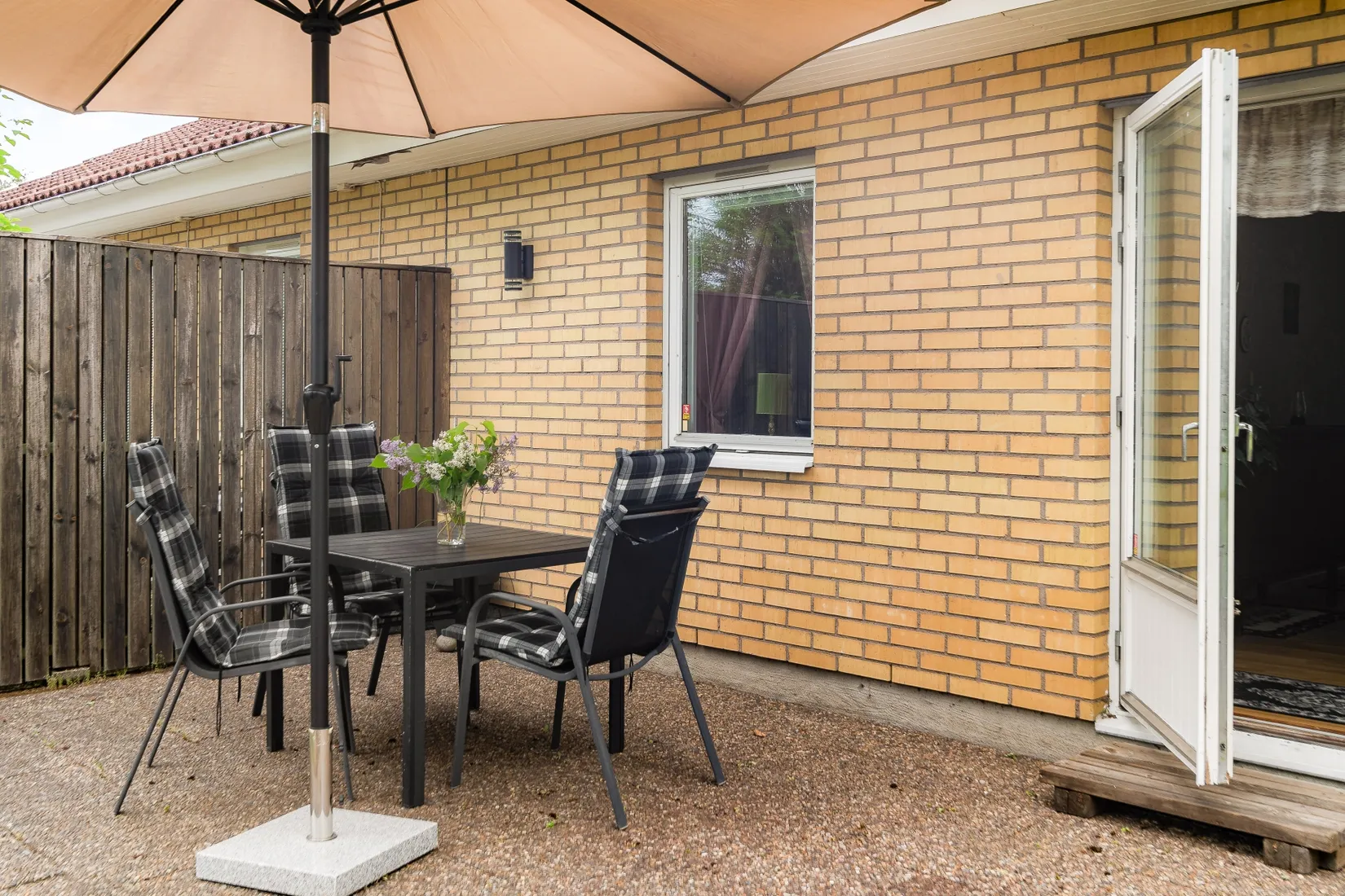 Villa, Grönalundsvägen 6B, Centrum, Höör