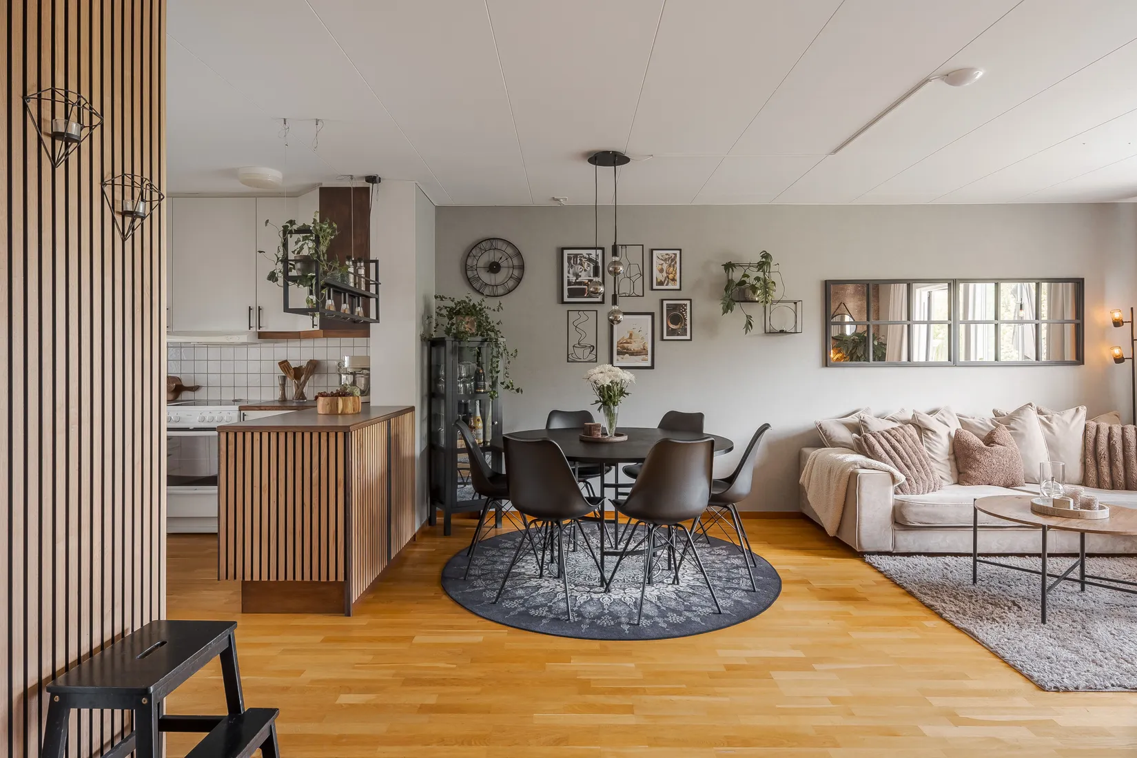 Bostadsrätt, Radhus, Billingstorpsvägen 1B, Billingssluttningen, Skövde