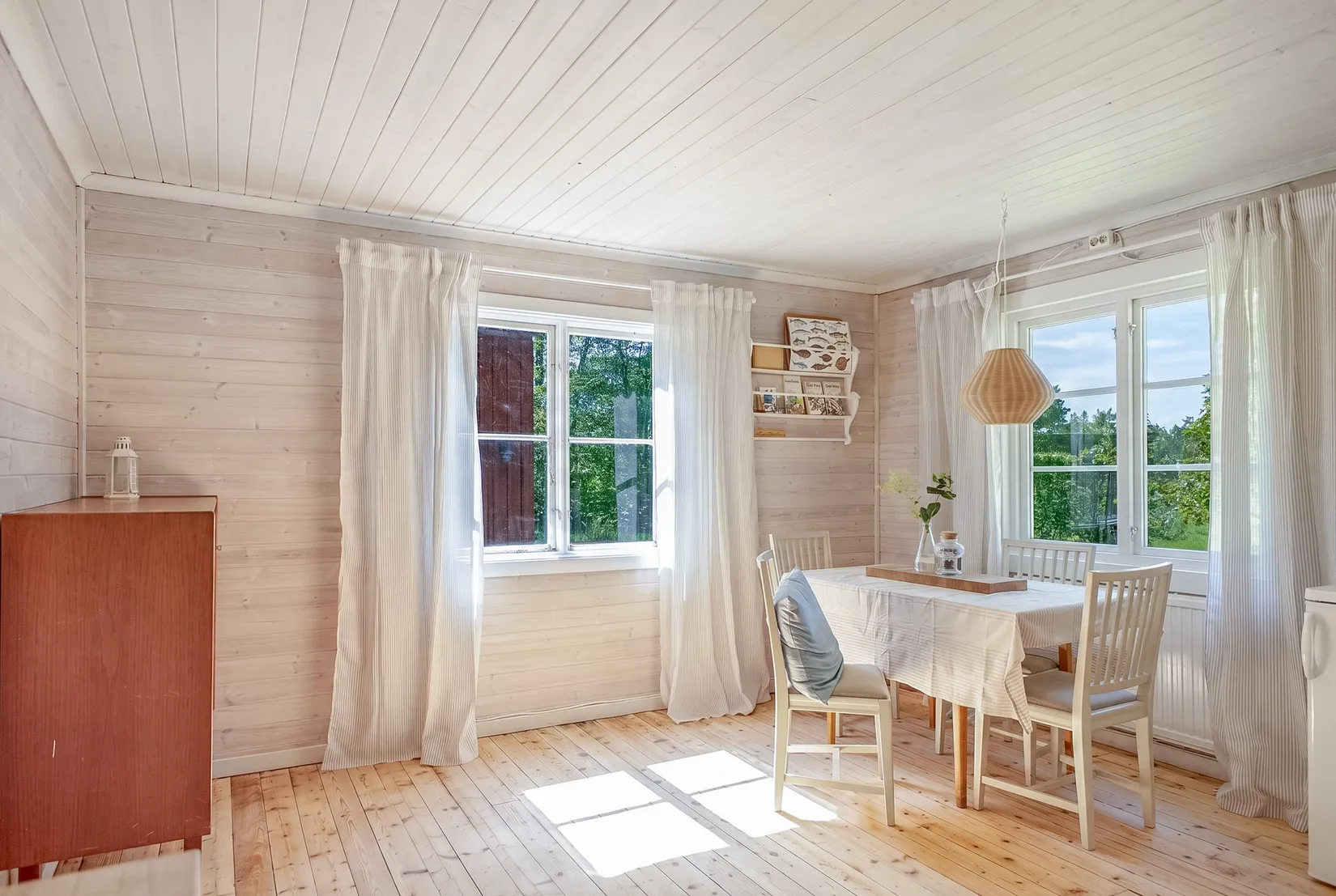 Fritidshus, Almö-Lindö 102, Almö-Lindö, Västerås
