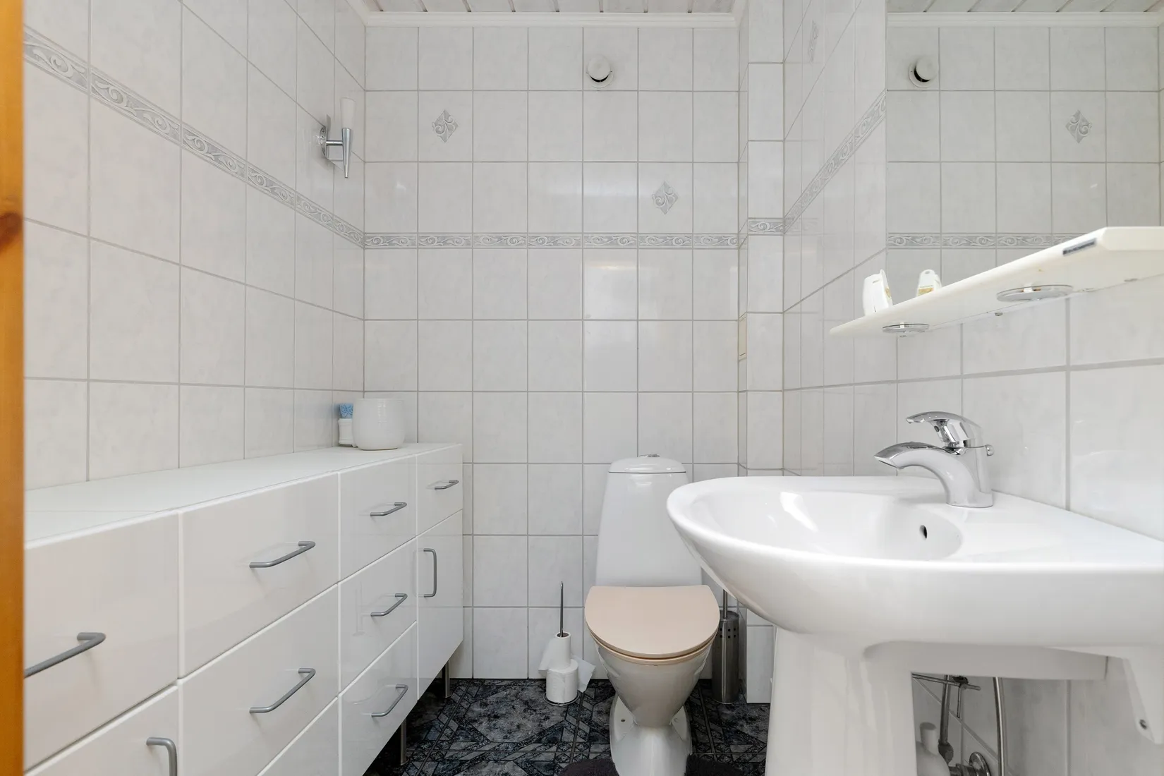 Villa, Bondvägen 89, Haninge