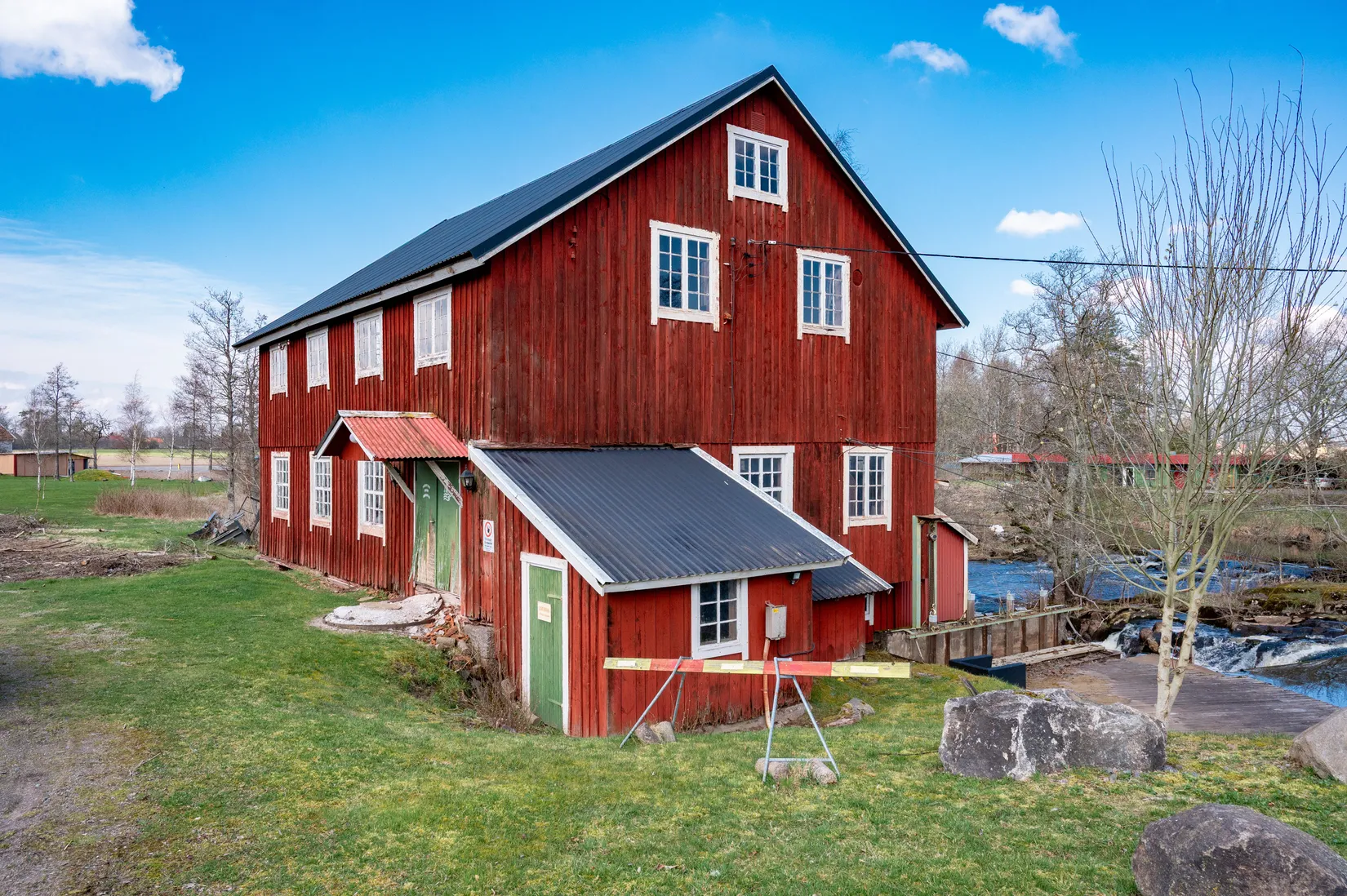 Villa, Tråvad Tråvadsbro 2, Tråvad, Vara