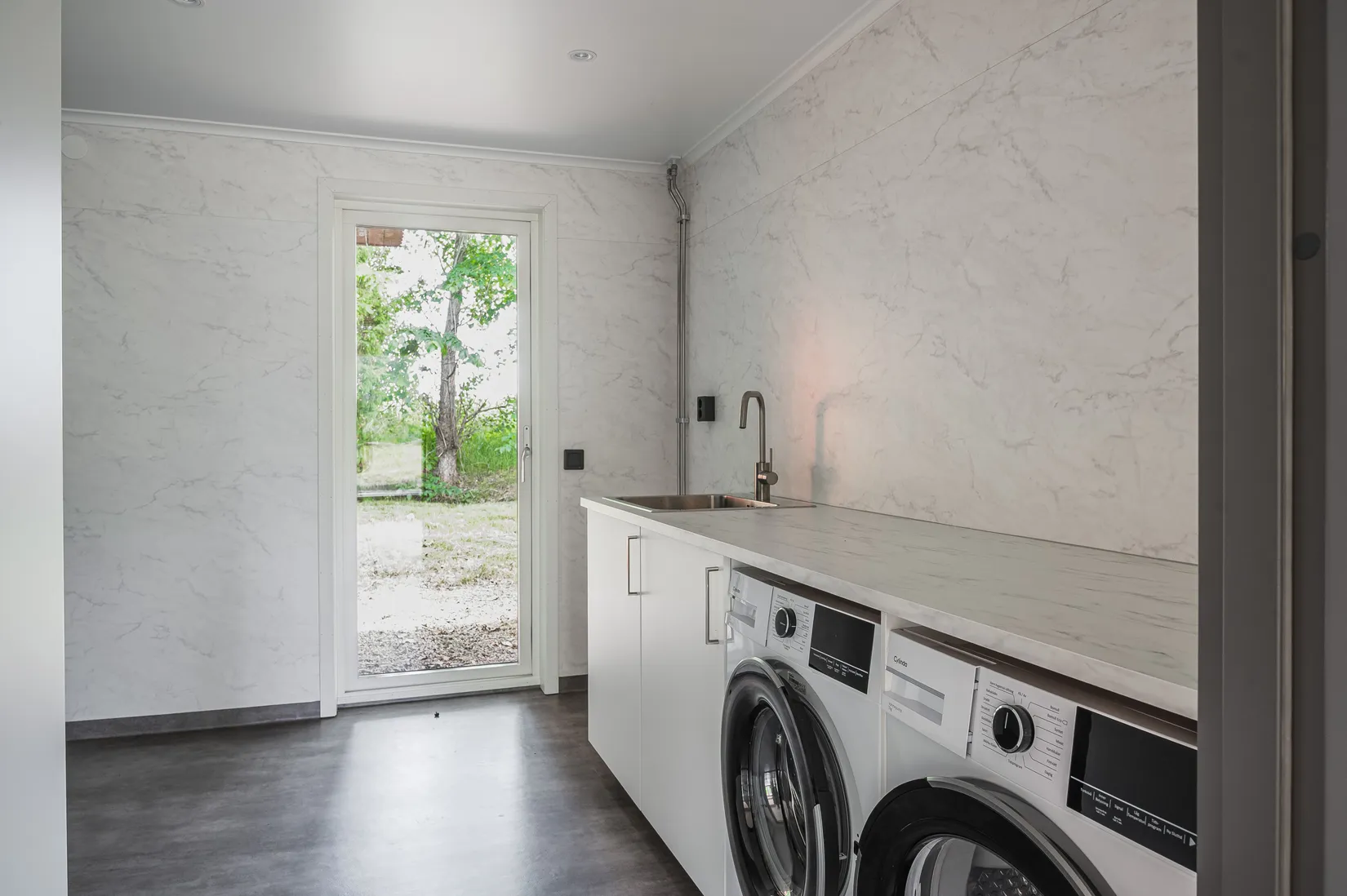 Villa, Tråvad Tråvadsbro 2, Tråvad, Vara