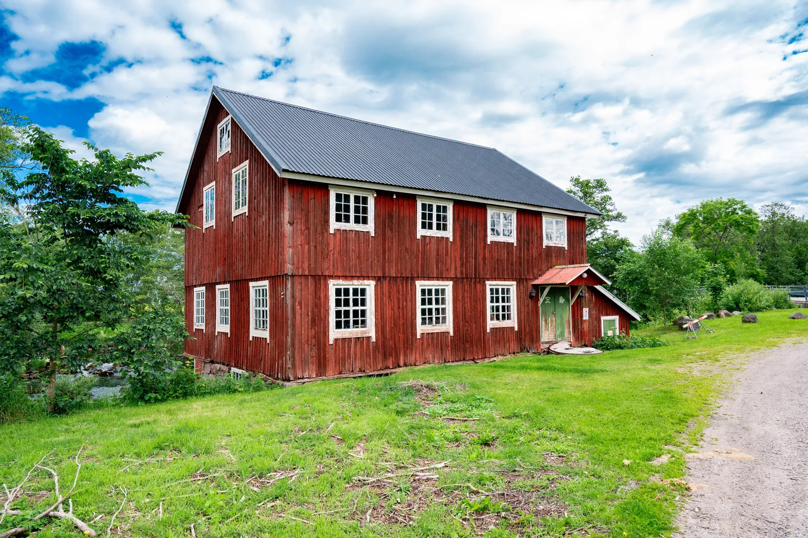 Villa, Tråvad Tråvadsbro 2, Tråvad, Vara