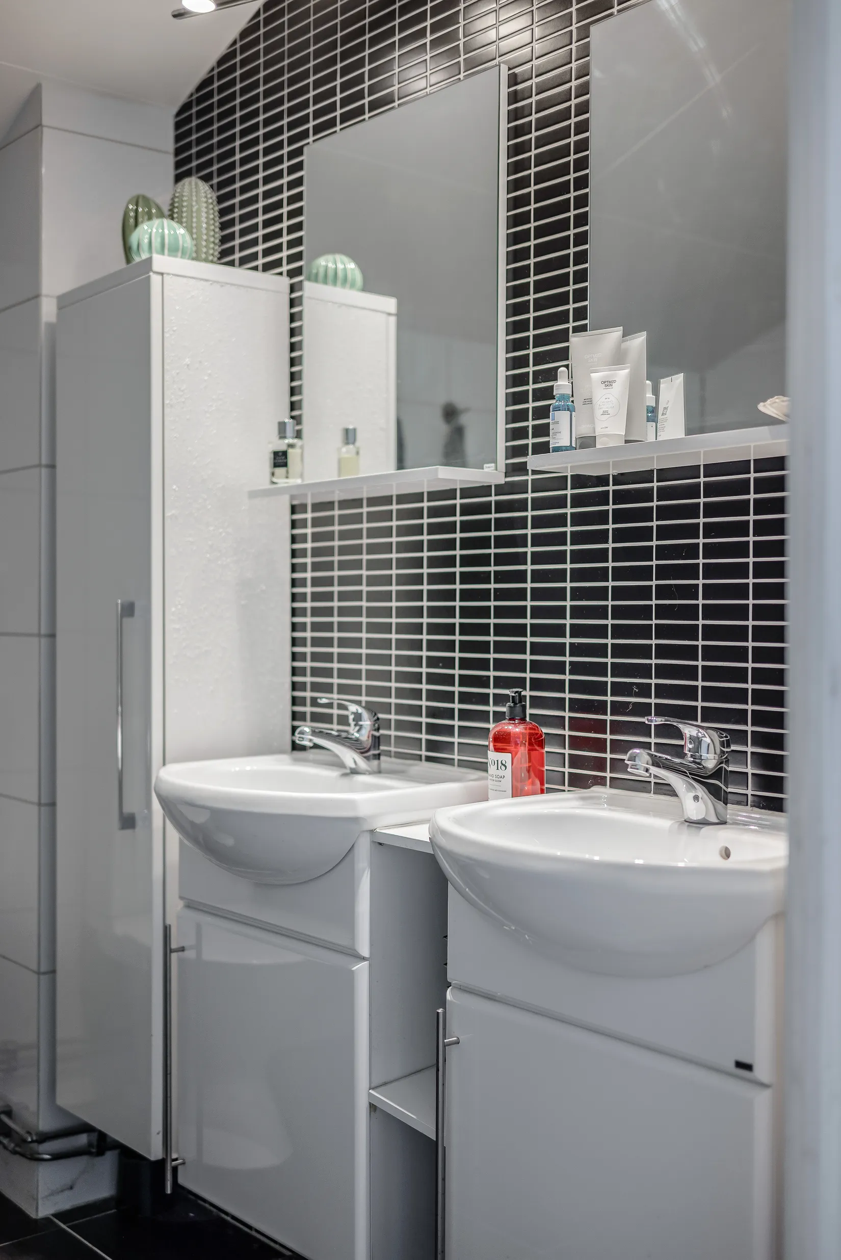 Bostadsrätt, Radhus, GRÖNLUNDSVÄGEN 3, Kårsta, Vallentuna