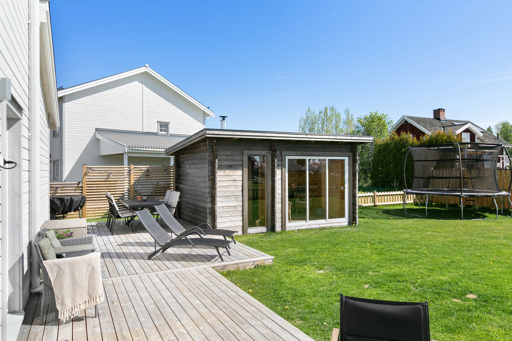 Radhus, Laduvallsvägen 3A, Säljan, Sandviken