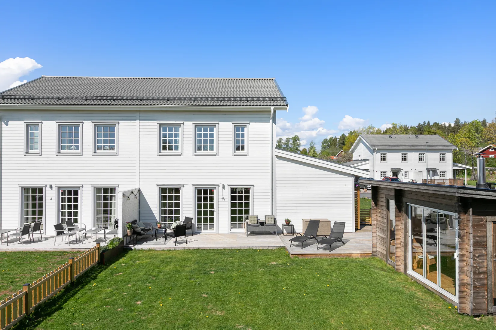 Radhus, Laduvallsvägen 3A, Säljan, Sandviken