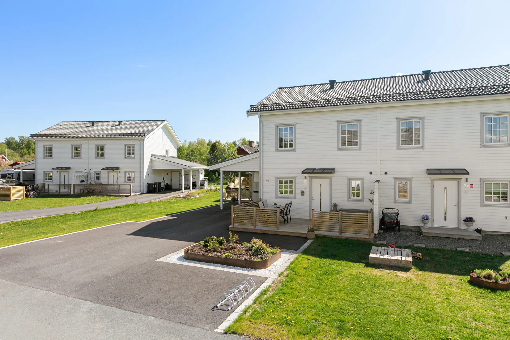 Radhus, Laduvallsvägen 3A, Säljan, Sandviken