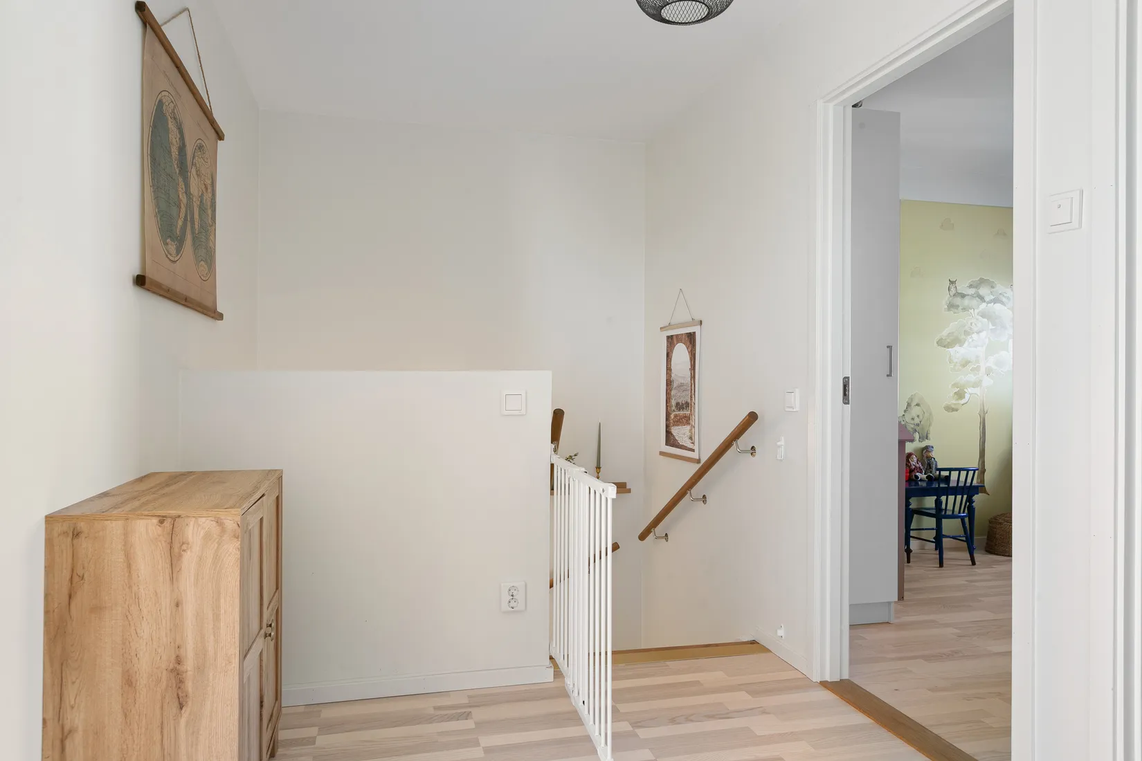 Radhus, Laduvallsvägen 3A, Säljan, Sandviken