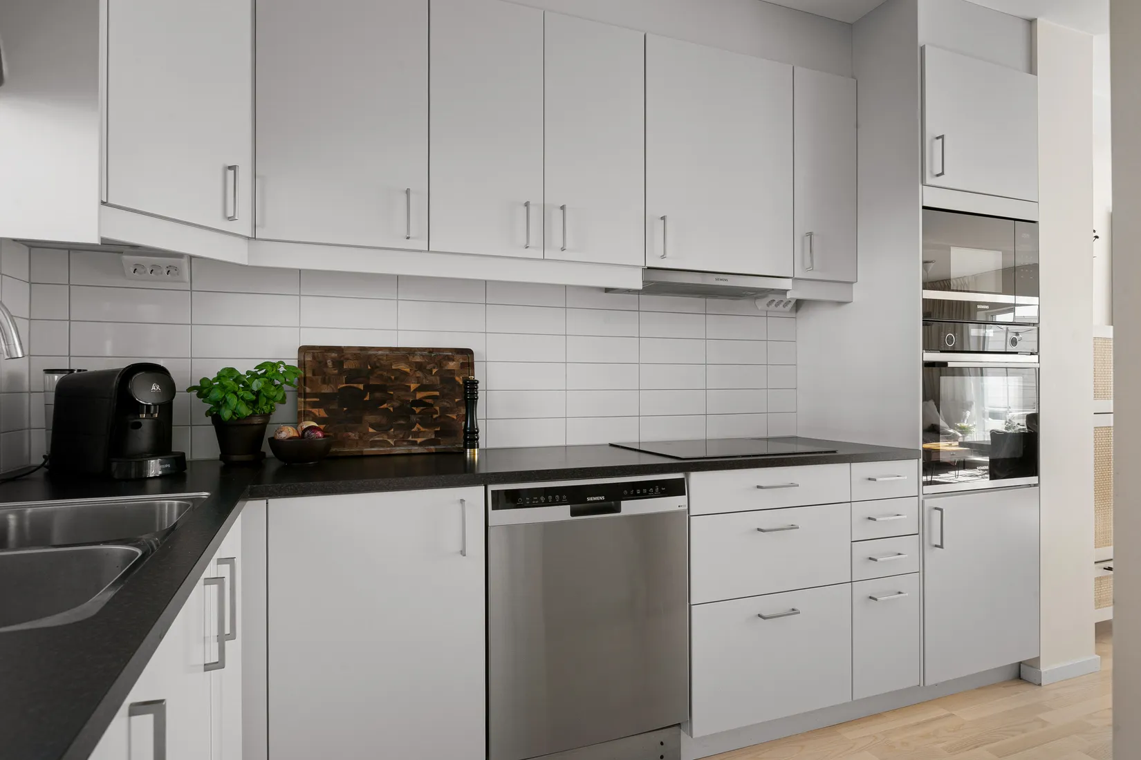 Radhus, Laduvallsvägen 3A, Säljan, Sandviken