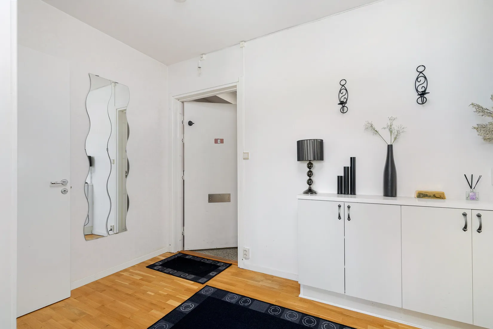 Bostadsrätt, Vallavägen 177, Hiss!, Haninge