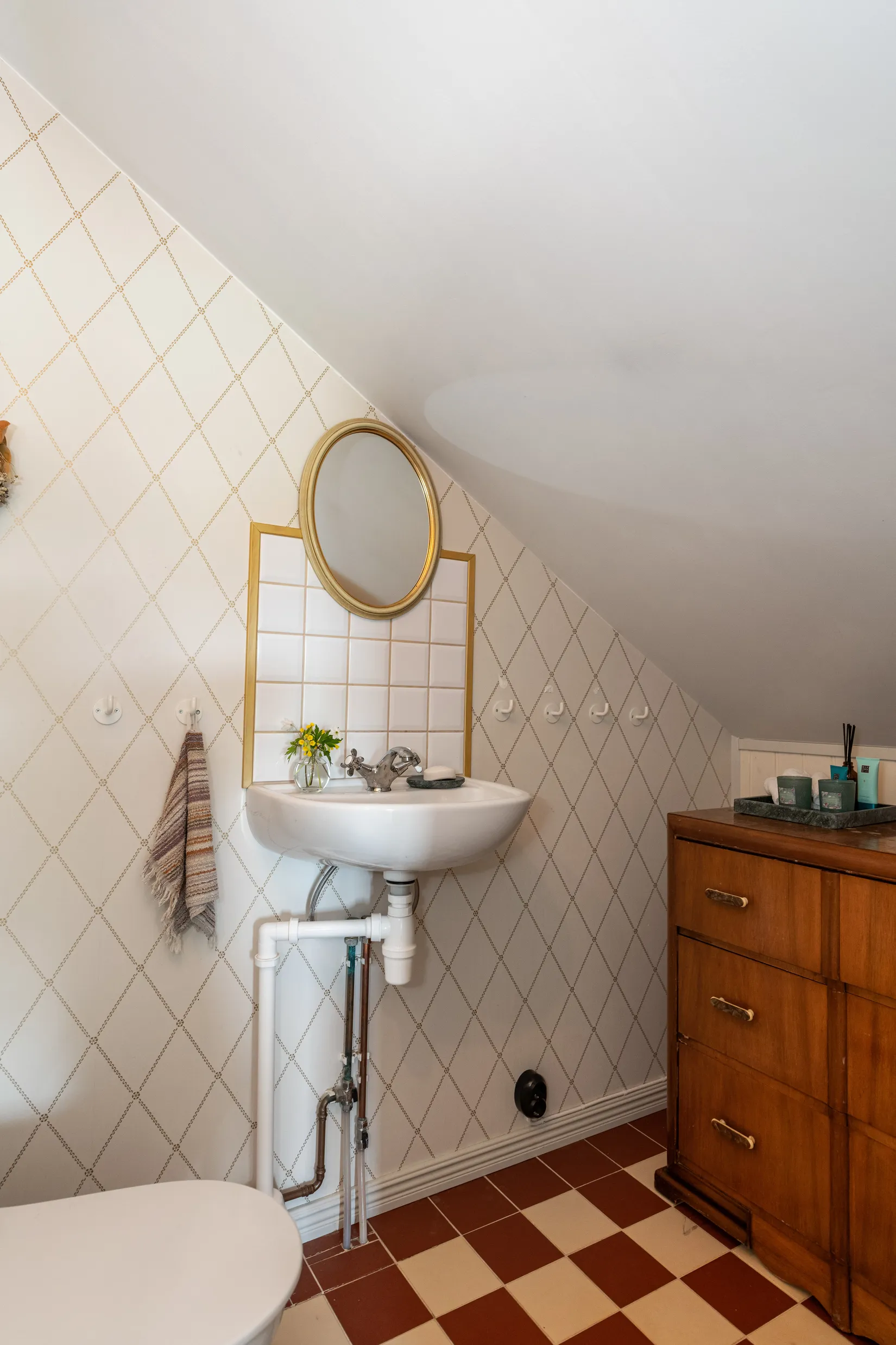 Villa, Ösbyvägen 28, Roslags-Bro, Norrtälje