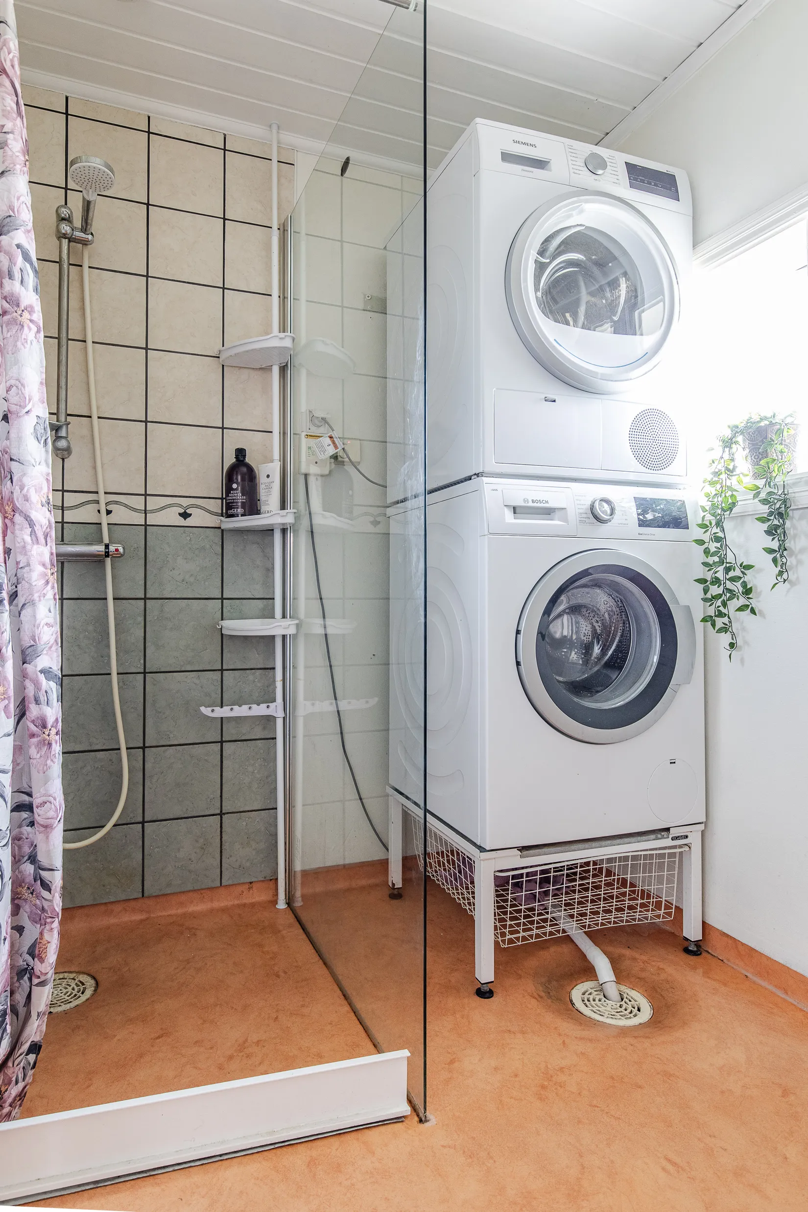 Villa, Folkets Husvägen 30, Krokom