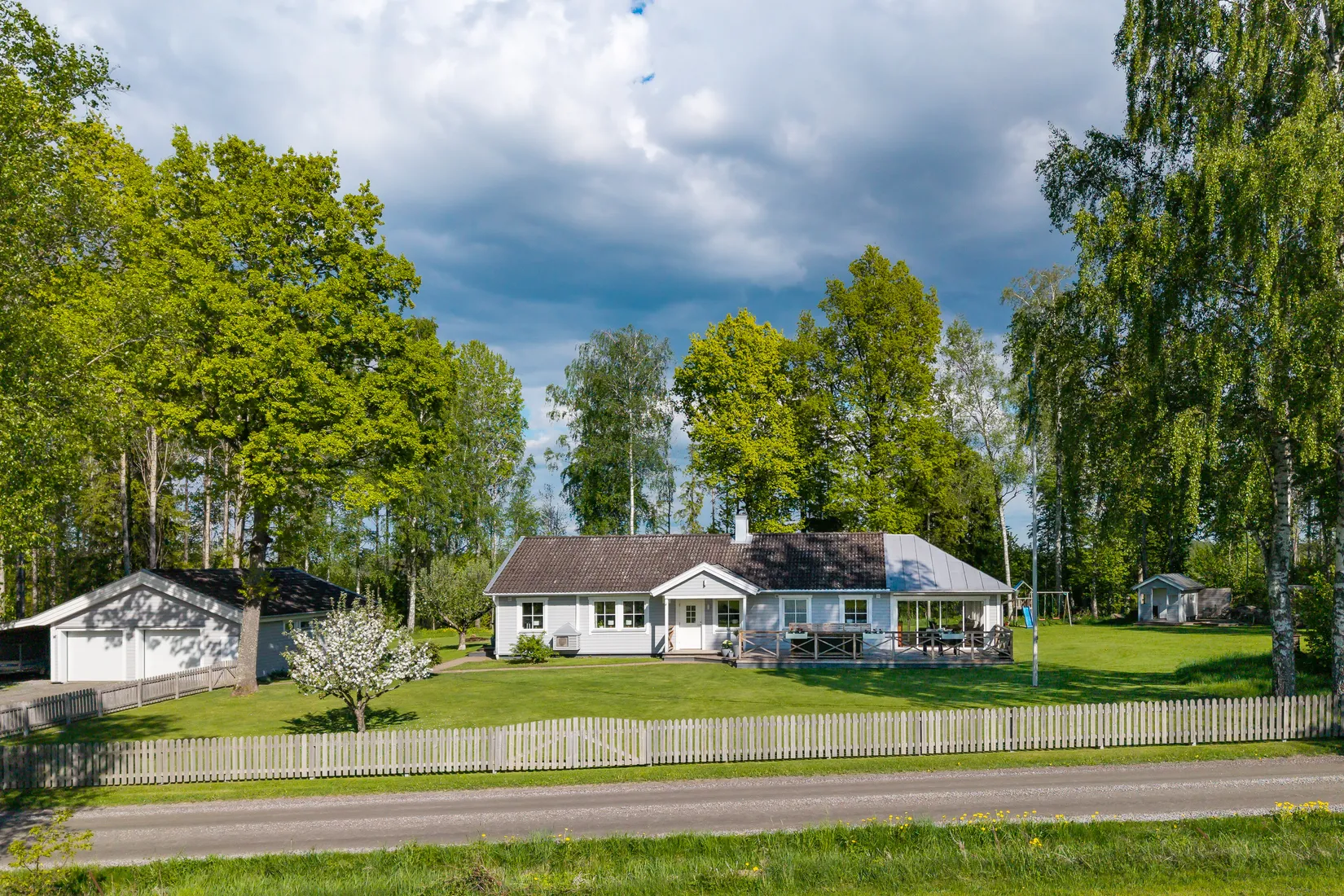 Villa, Edsberg Larsgården, Edsberg, Lekeberg