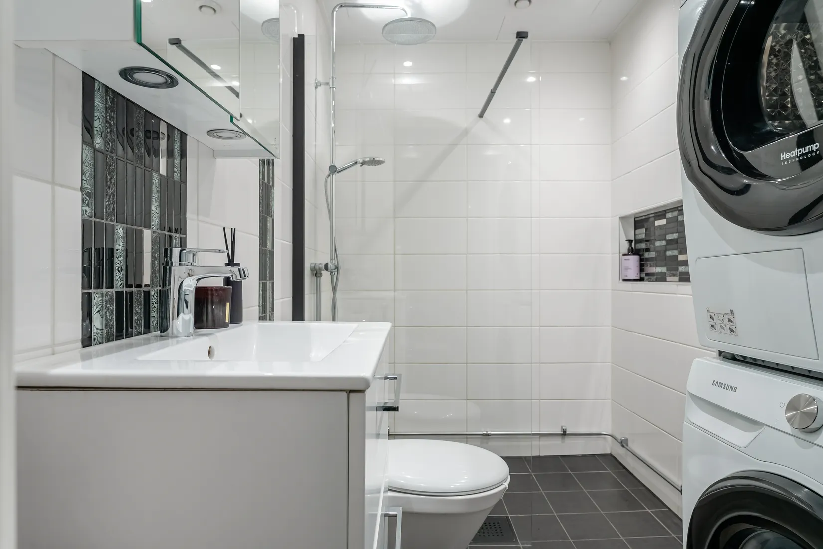 Bostadsrätt, Hasselbacken 1A, Centralt Väsby, Upplands Väsby
