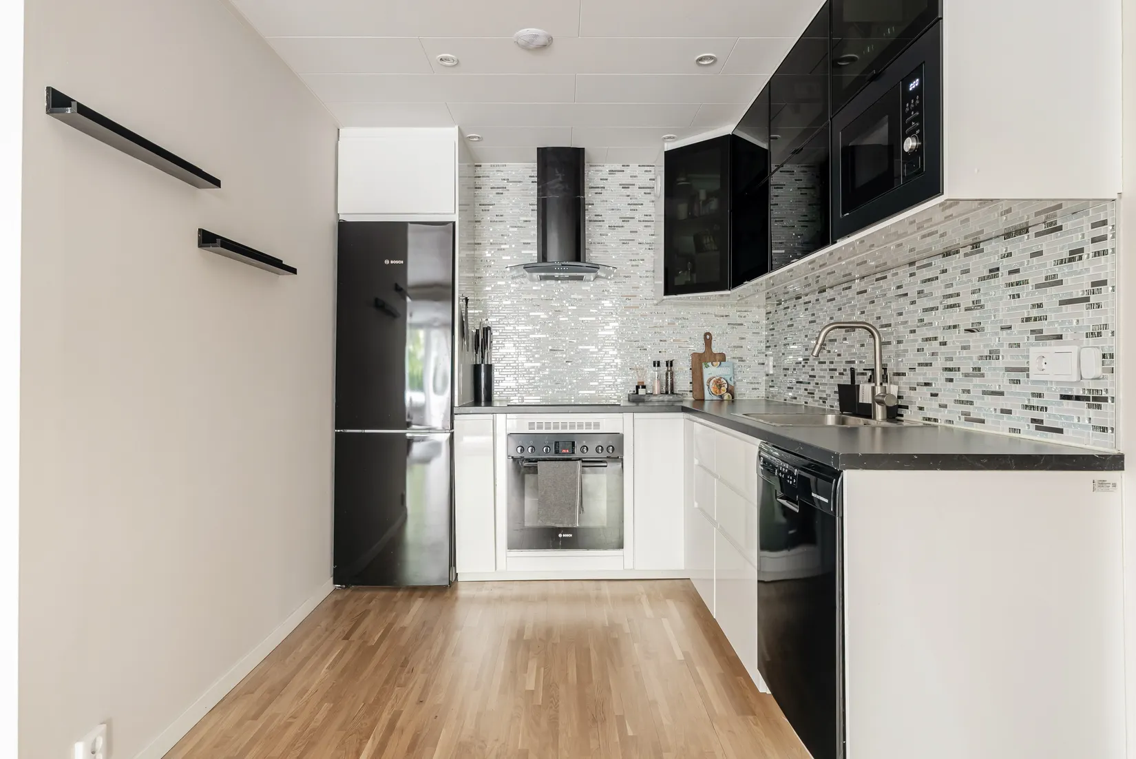 Bostadsrätt, Hasselbacken 1A, Centralt Väsby, Upplands Väsby