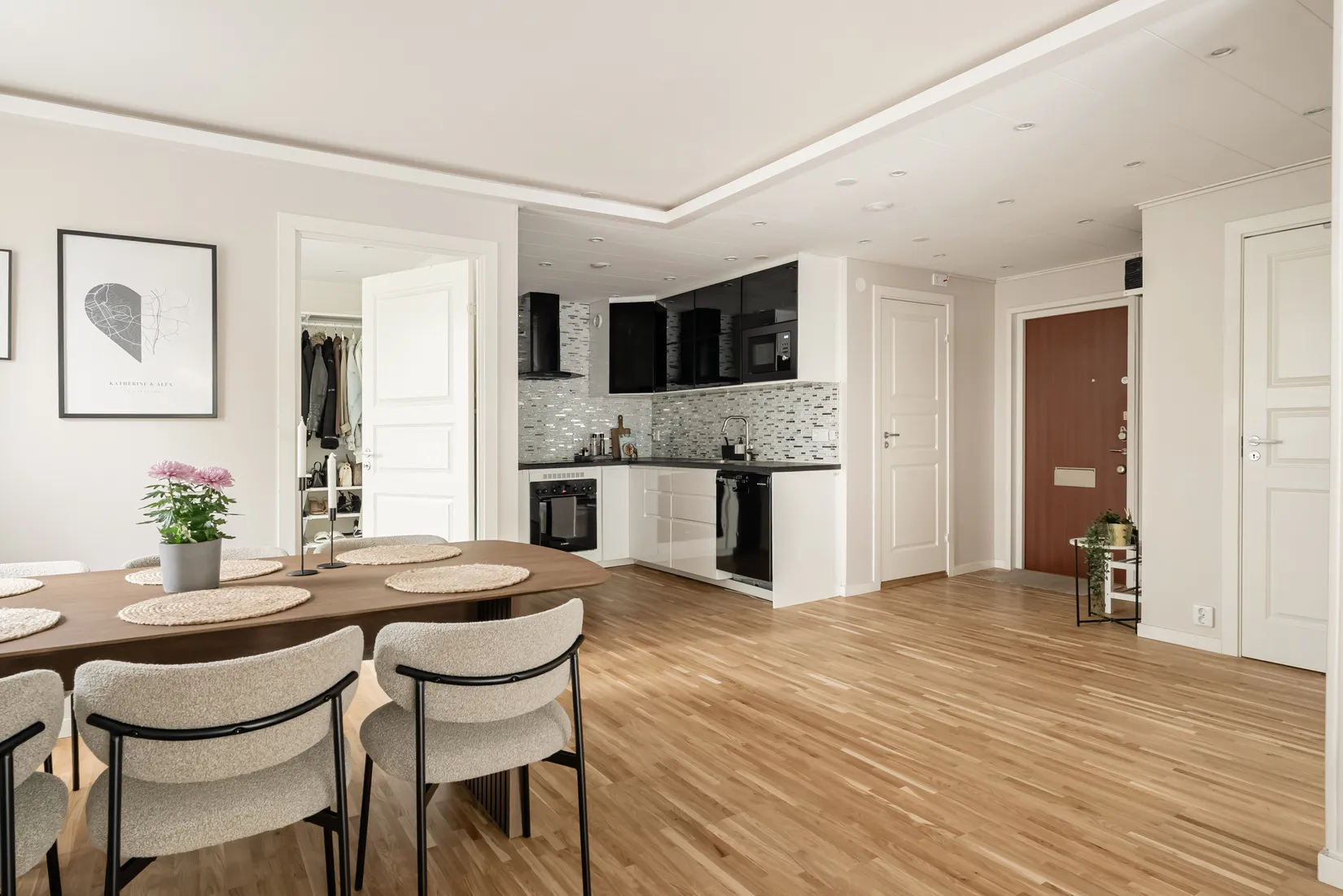 Bostadsrätt, Hasselbacken 1A, Centralt Väsby, Upplands Väsby
