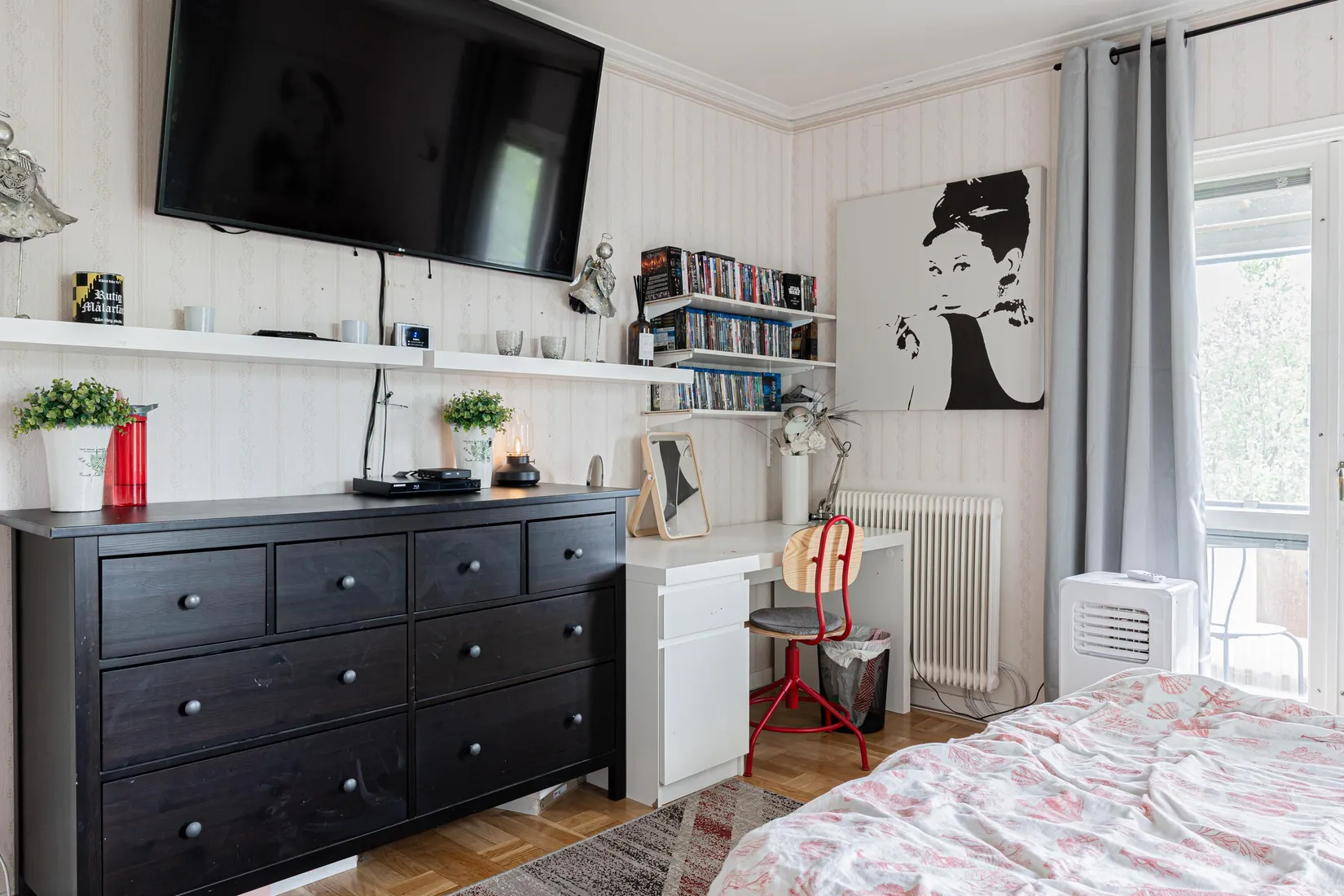 Villa, Strömvägen 19, Kolsva, Köping