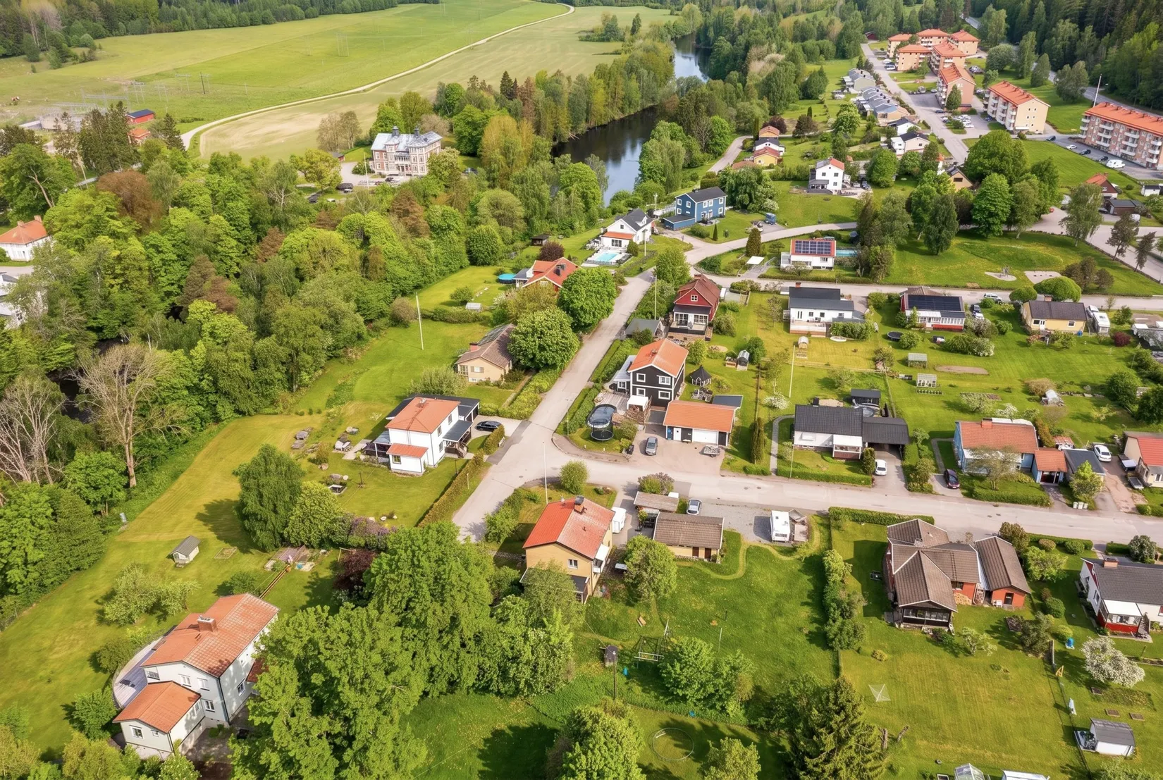 Villa, Strömvägen 19, Kolsva, Köping