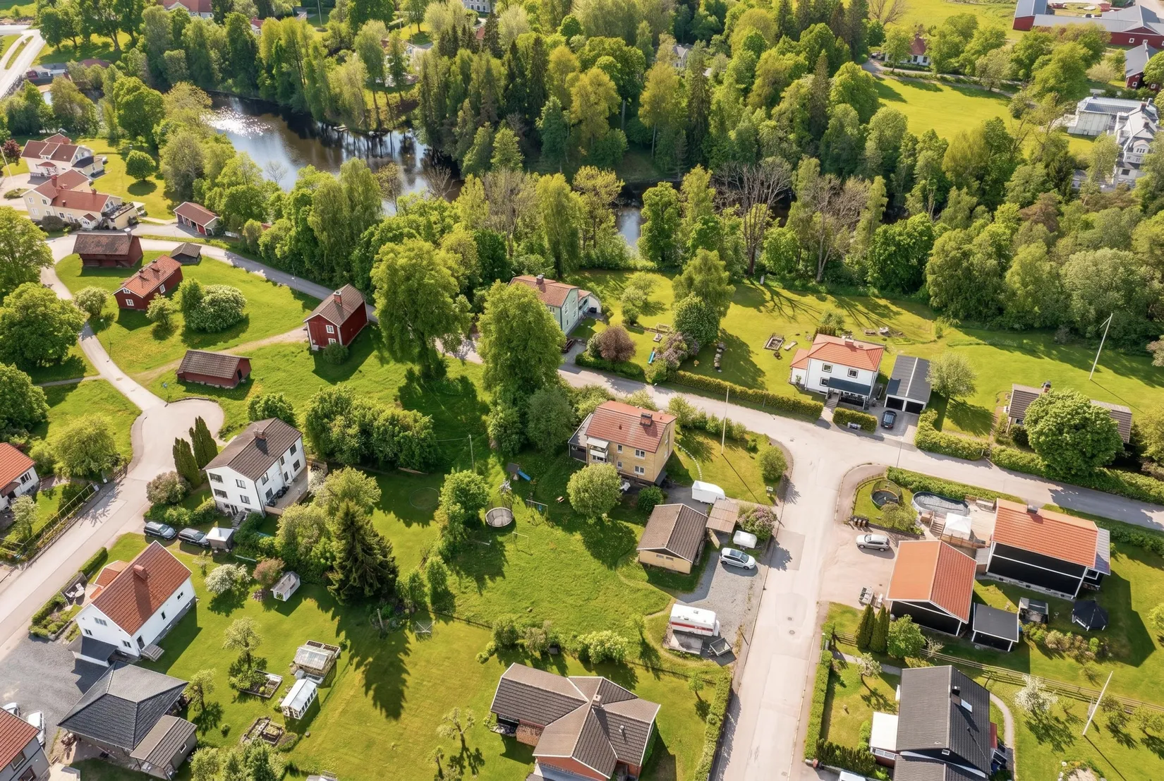 Villa, Strömvägen 19, Kolsva, Köping