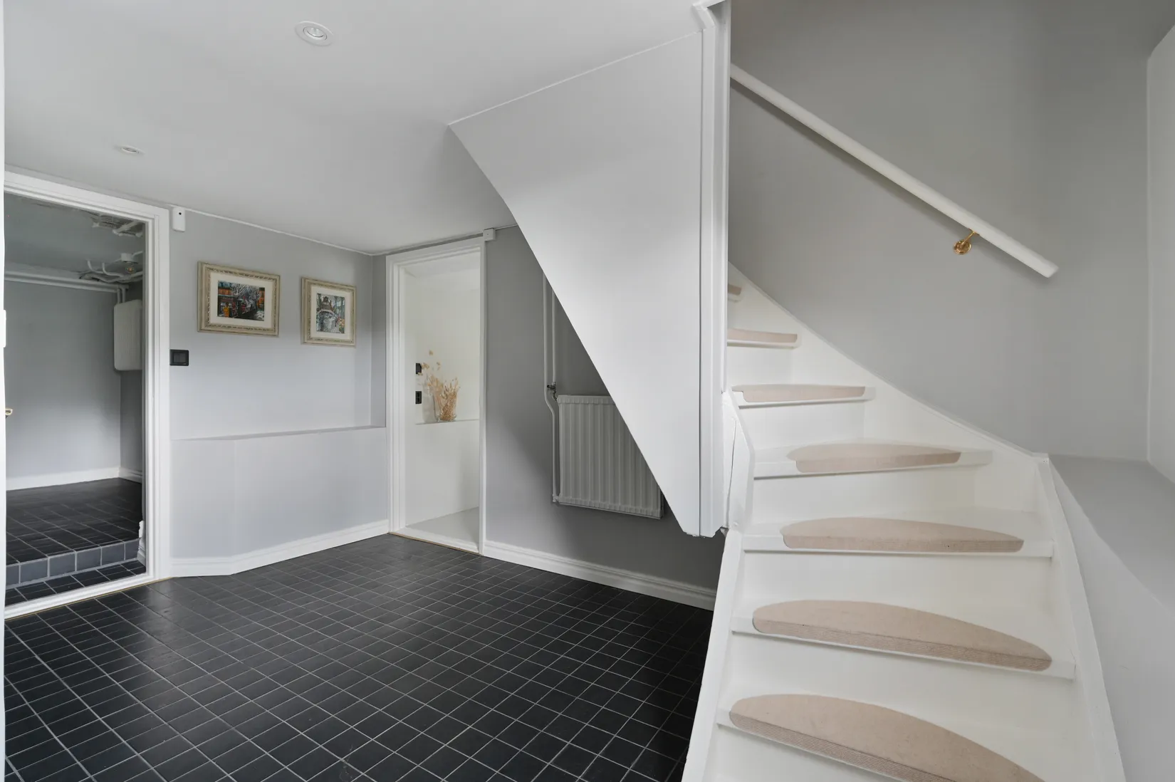 Villa, Almarevägen 15, Stäket, Järfälla