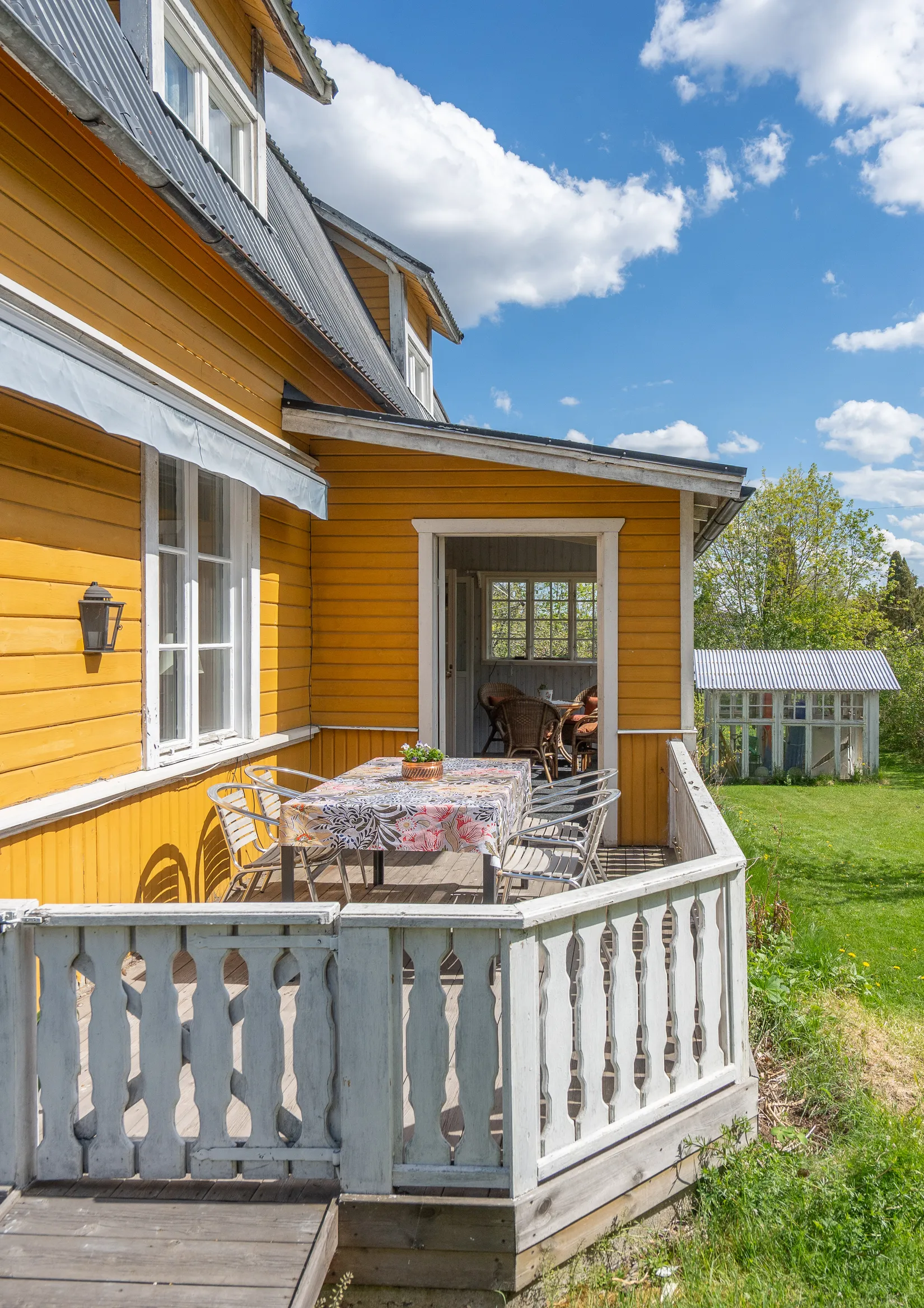 Villa, Åkaregatan 6, Sandviken