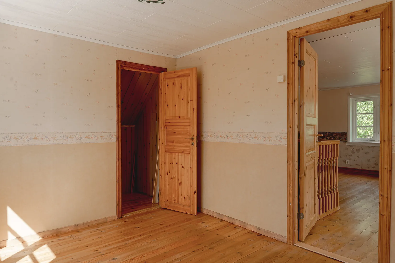 Villa, Östhamra 1, Köping