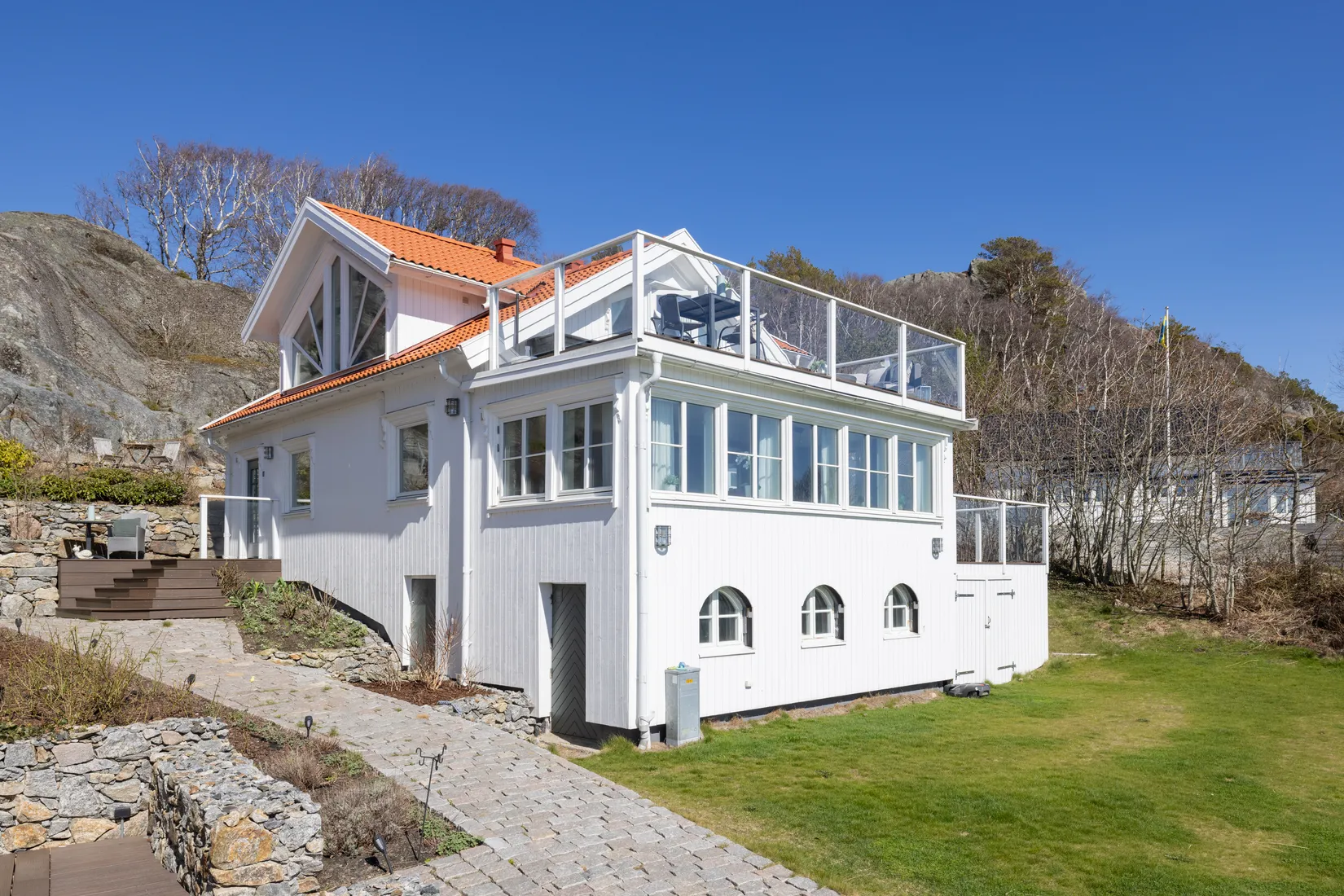 Villa, Björbergshalsen 6 & 8, Nösund, Orust