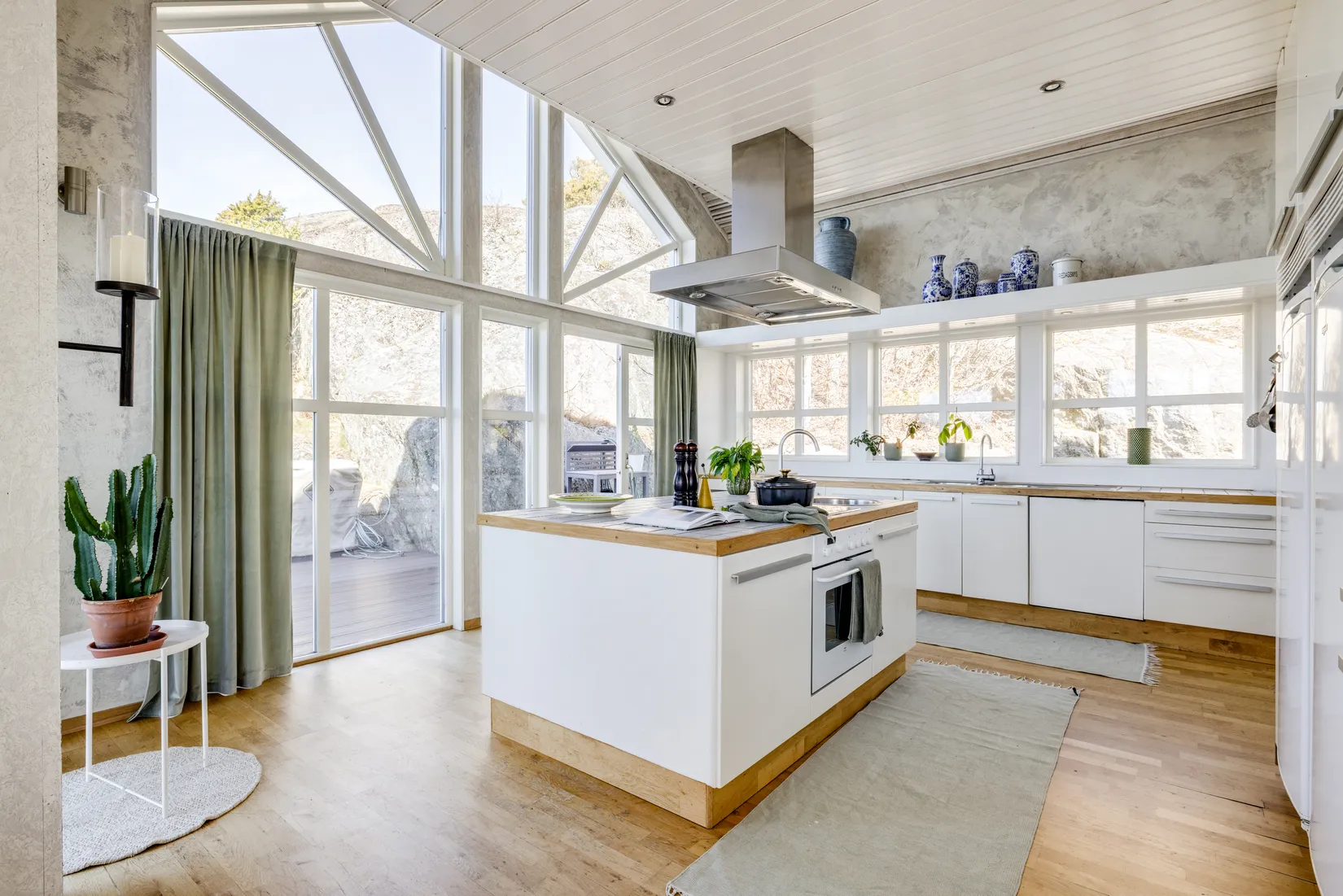 Villa, Björbergshalsen 6 & 8, Nösund, Orust