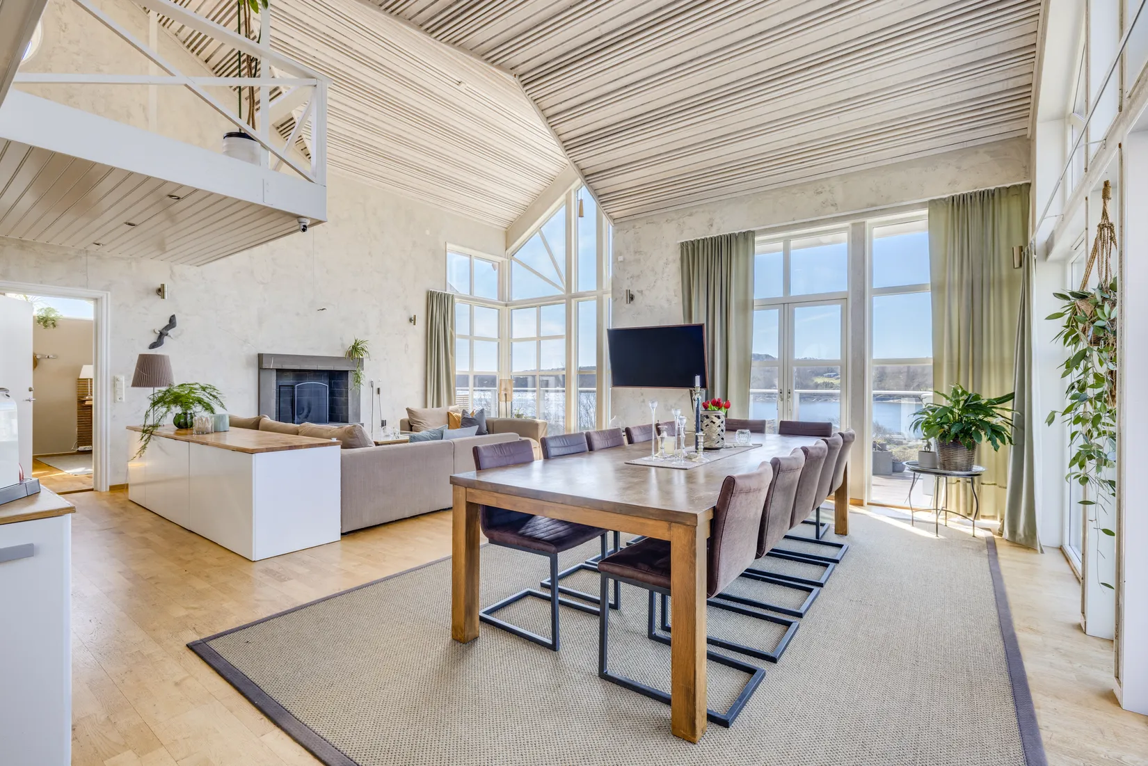 Villa, Björbergshalsen 6 & 8, Nösund, Orust