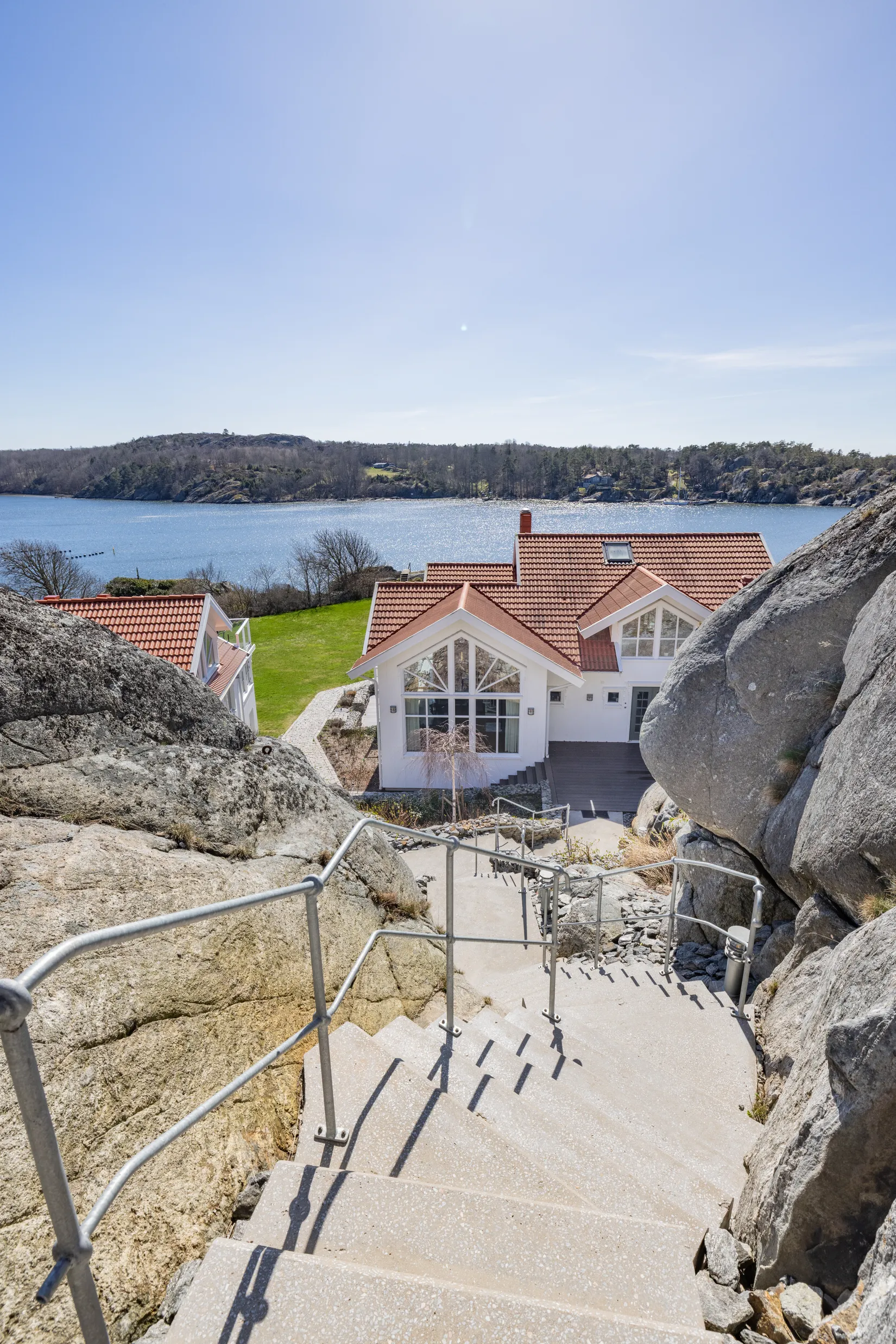 Villa, Björbergshalsen 6 & 8, Nösund, Orust
