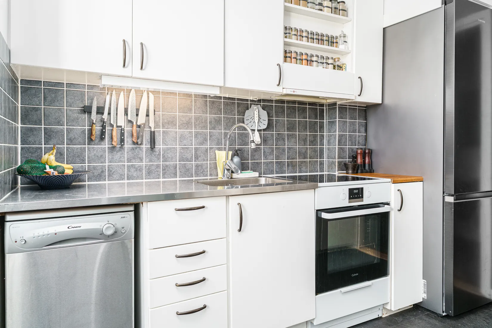 Bostadsrätt, Medevivägen 43B, 3 vån, Centralt, Motala