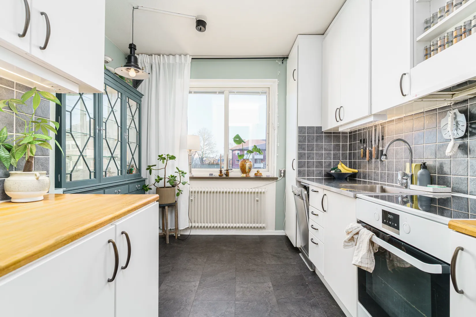 Bostadsrätt, Medevivägen 43B, 3 vån, Centralt, Motala