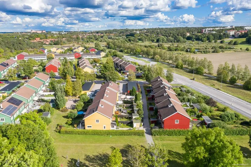Villa, Radhus, Noreens väg 50, Flogsta, Uppsala
