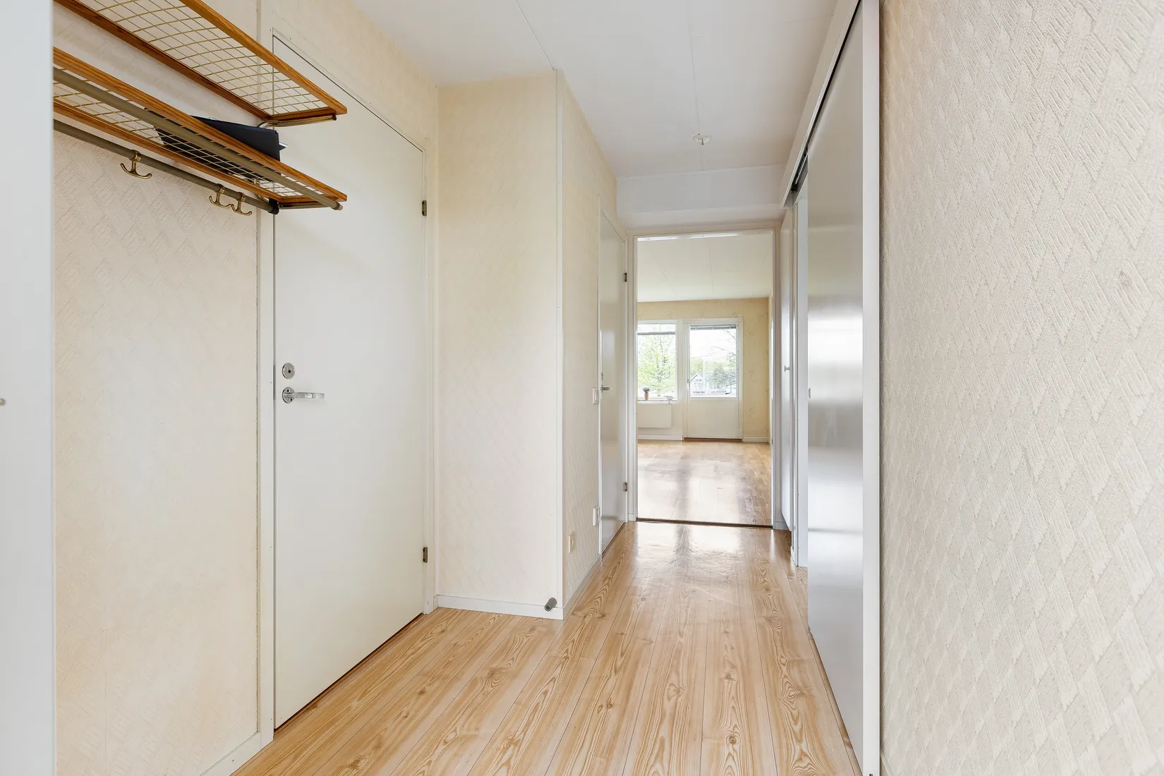 Bostadsrätt, Radhus, Ulrika Jansdotters väg 10, Färingsö, Ekerö